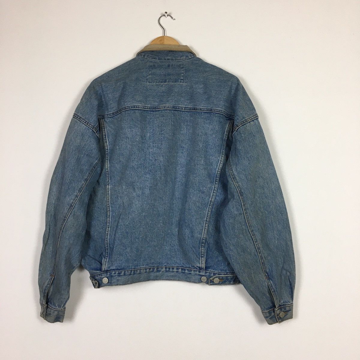 Guess Vintage Guess Classic Style Leather Collar Denim Jacket Size US L / EU 52-54 / 3 - 6 Thumbnail