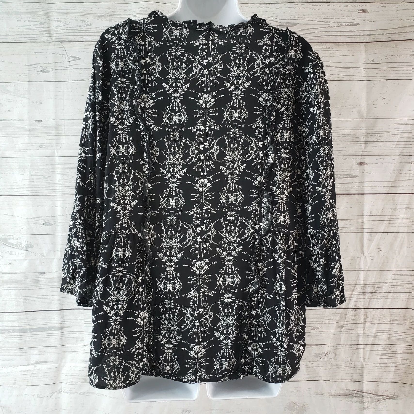 Vintage Caslon Womens Top Size S Black White Floral Ruffles Long Sleeve Blouse Size S / US 4 / IT 40 - 4 Thumbnail