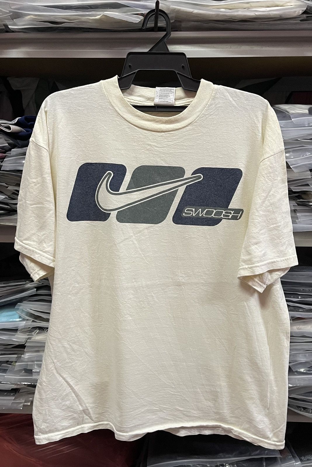 Nike Vintage Nike Swoosh🔥🔥🔥 Size US XL / EU 56 / 4 - 1 Thumbnail