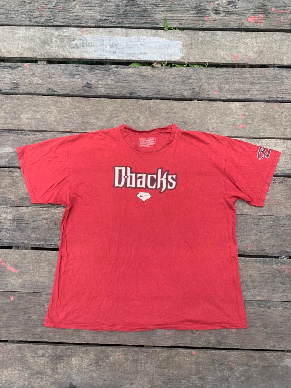 Nike Rare Vintage T-Shirt Nike Size US XL / EU 56 / 4 - 1 Thumbnail