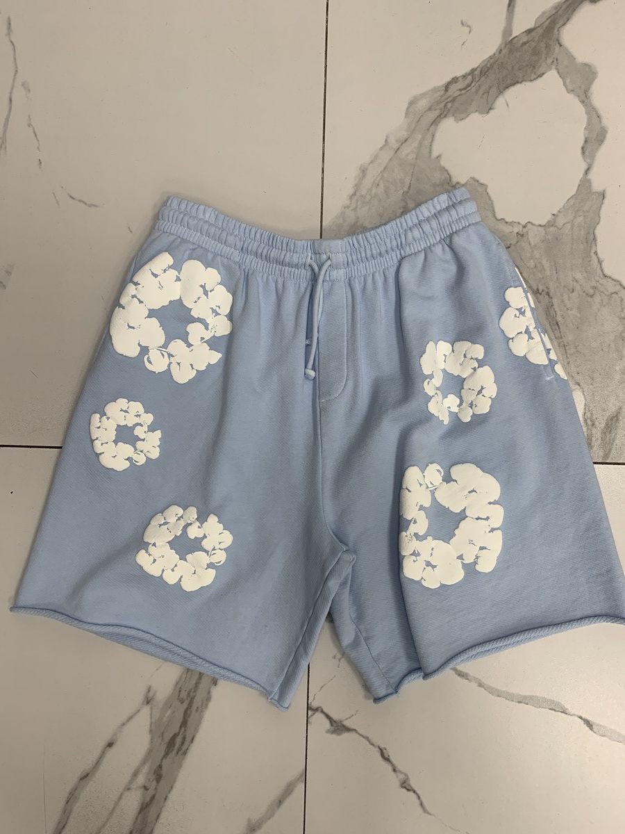DENIM TEARS Denim Tears The Cotton Wreath Sweatshort “Baby Blue” Size US 34 / EU 50 - 1 Thumbnail