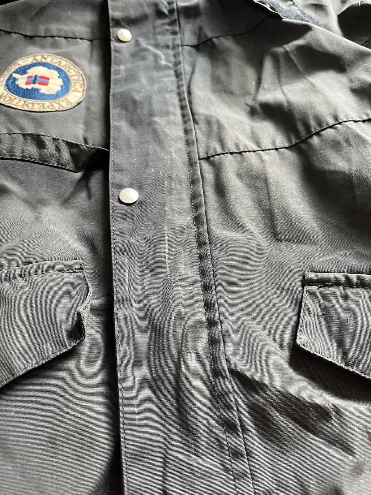 Napapijri Napapijri rainjacket Size US L / EU 52-54 / 3 - 8 Thumbnail