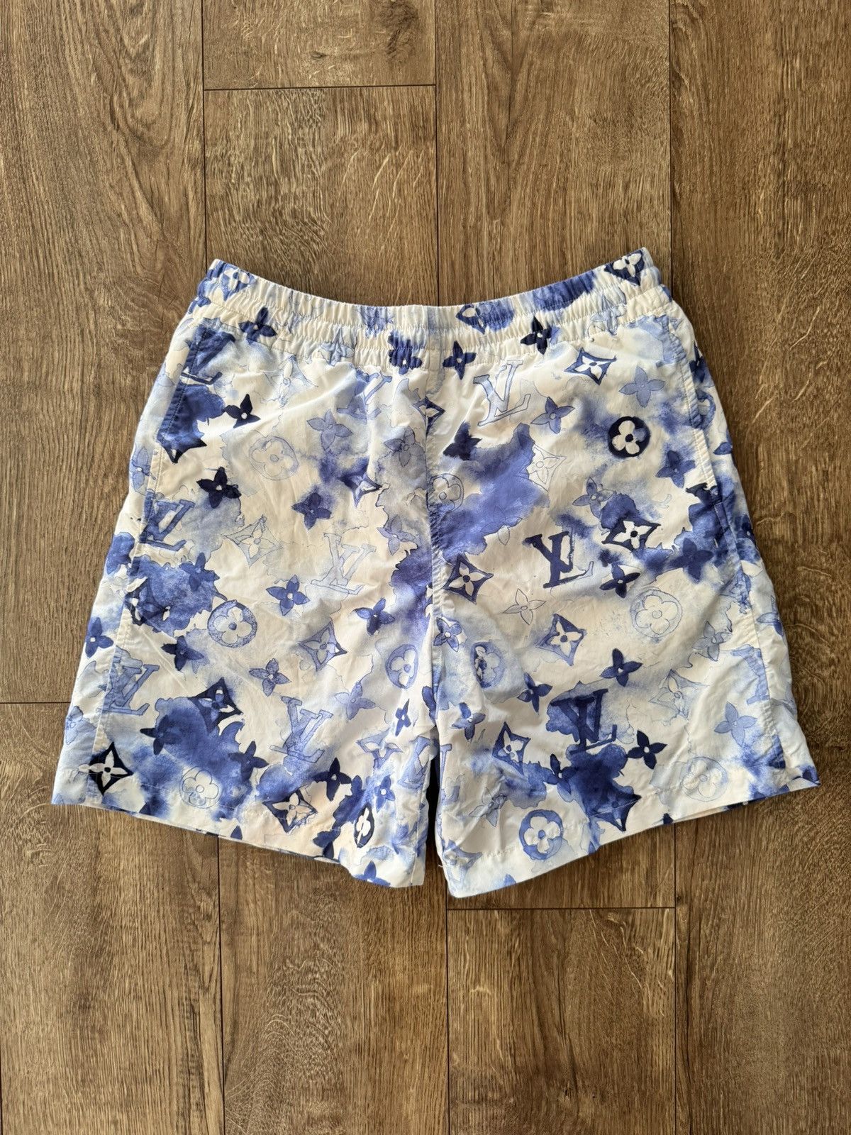 Louis Vuitton Louis Vuitton Size US 31 - 1 Thumbnail