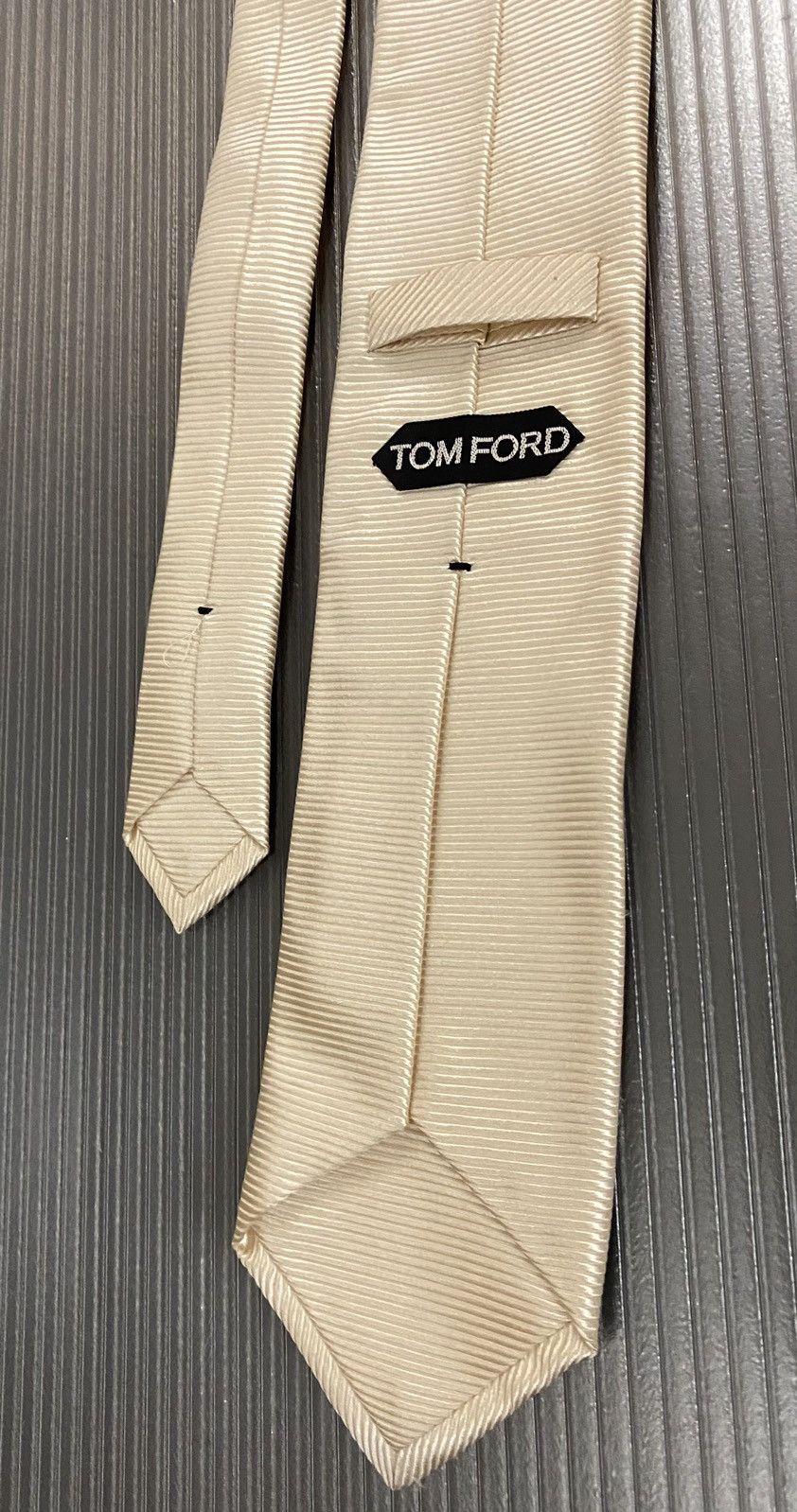 Tom Ford Tom Ford 🇮🇹 silk twill cream necktie nwot Size ONE SIZE - 6 Thumbnail