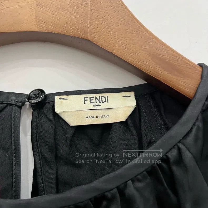 Fendi Fendi Heavy embroidery long sleeve Size XS / US 0-2 / IT 36-38 - 4 Thumbnail