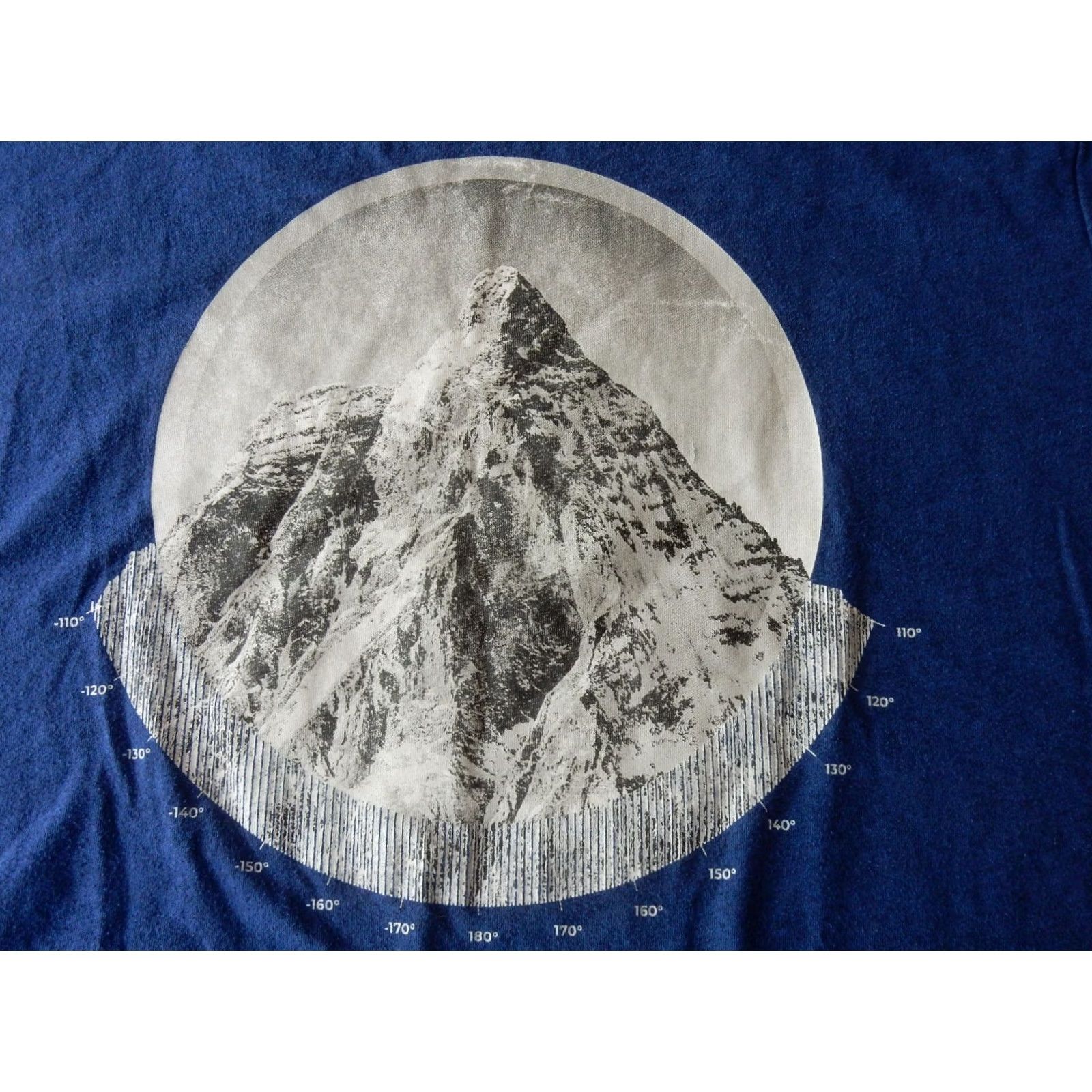 Banana Republic Banana Republic T Shirt Men L Mountain Climbing Graphic Print Blue Cotton Blend Short Sleeve Size US L / EU 52-54 / 3 - 2 Thumbnail