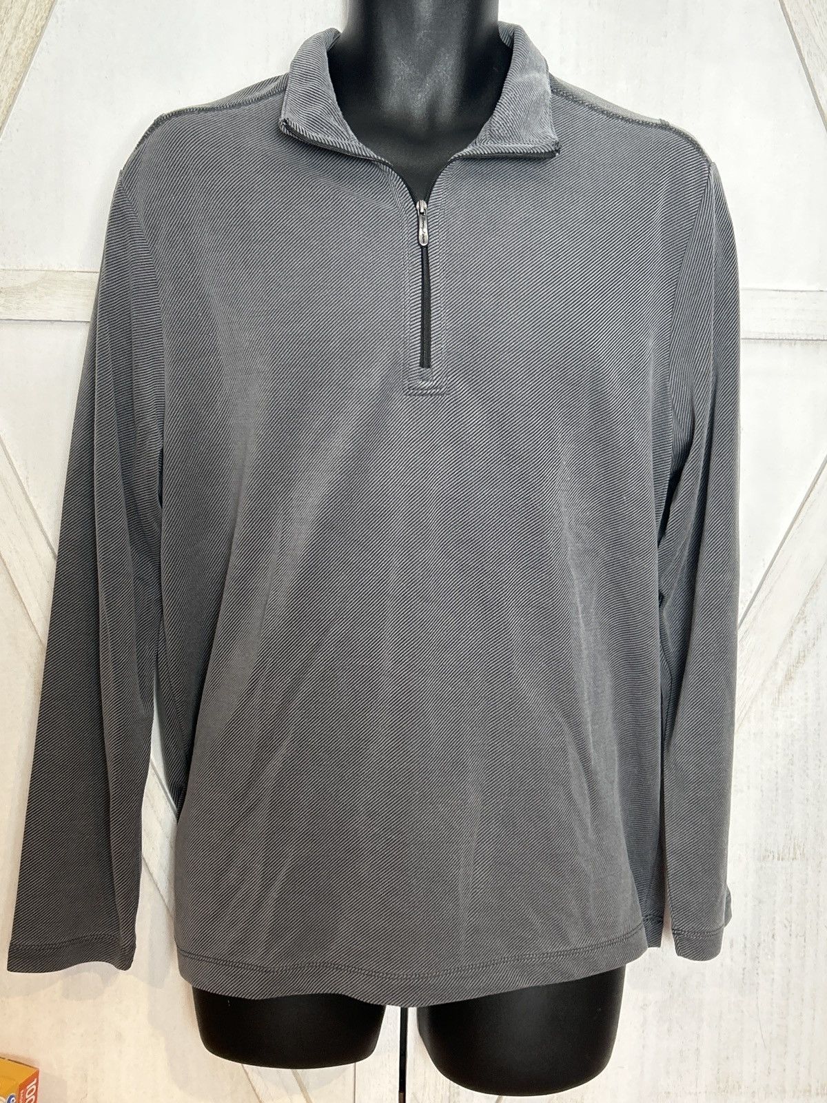 Tommy Bahama Tommy Bahama Men’s Quarter-Zip Pullover Gray Herringbon 0008 Size US M / EU 48-50 / 2 - 1 Thumbnail