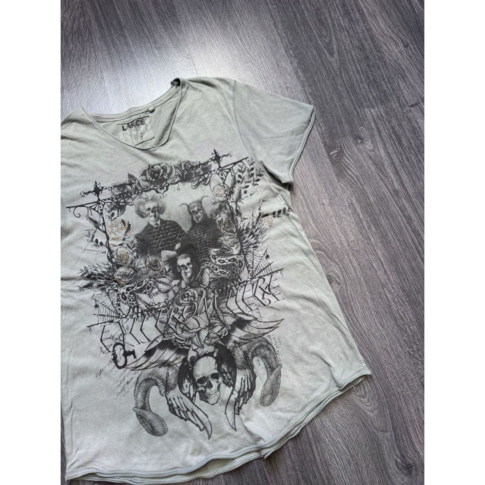 Japanese Brand Y2K Scull Print Demonic Avantgarde vintage t-shirt Size US L / EU 52-54 / 3 - 3 Thumbnail