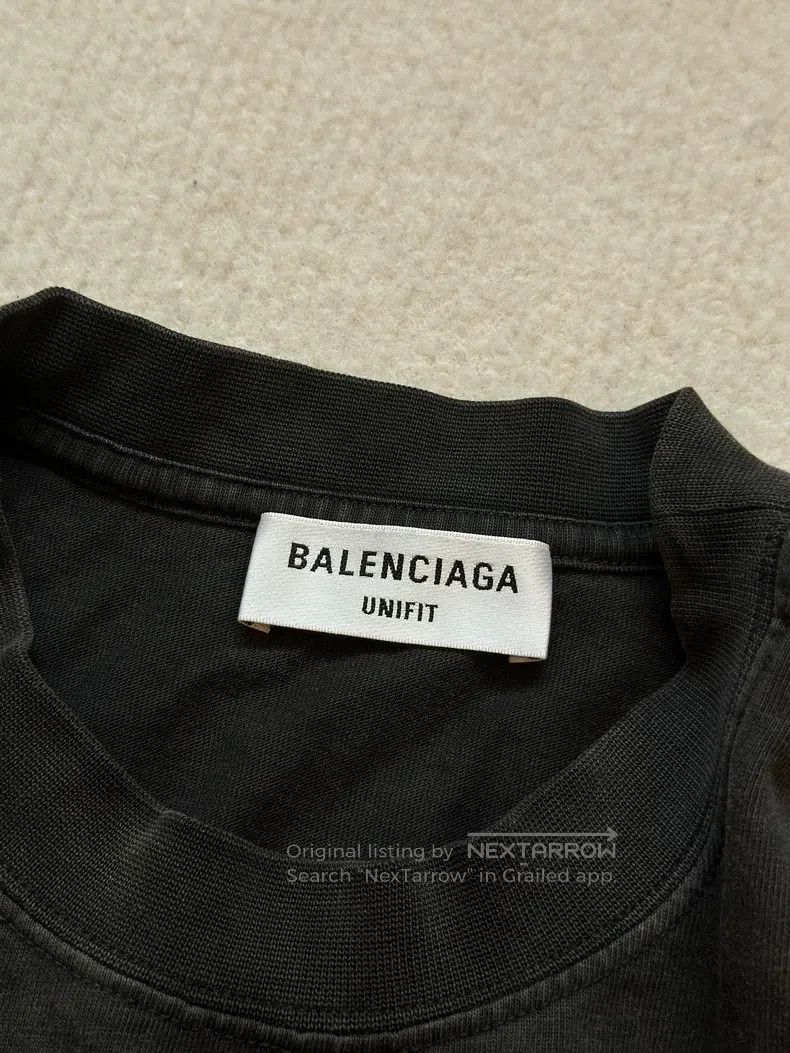 Balenciaga Balenciaga Embroidered distressed black short sleeve tee Size US S / EU 44-46 / 1 - 2 Thumbnail