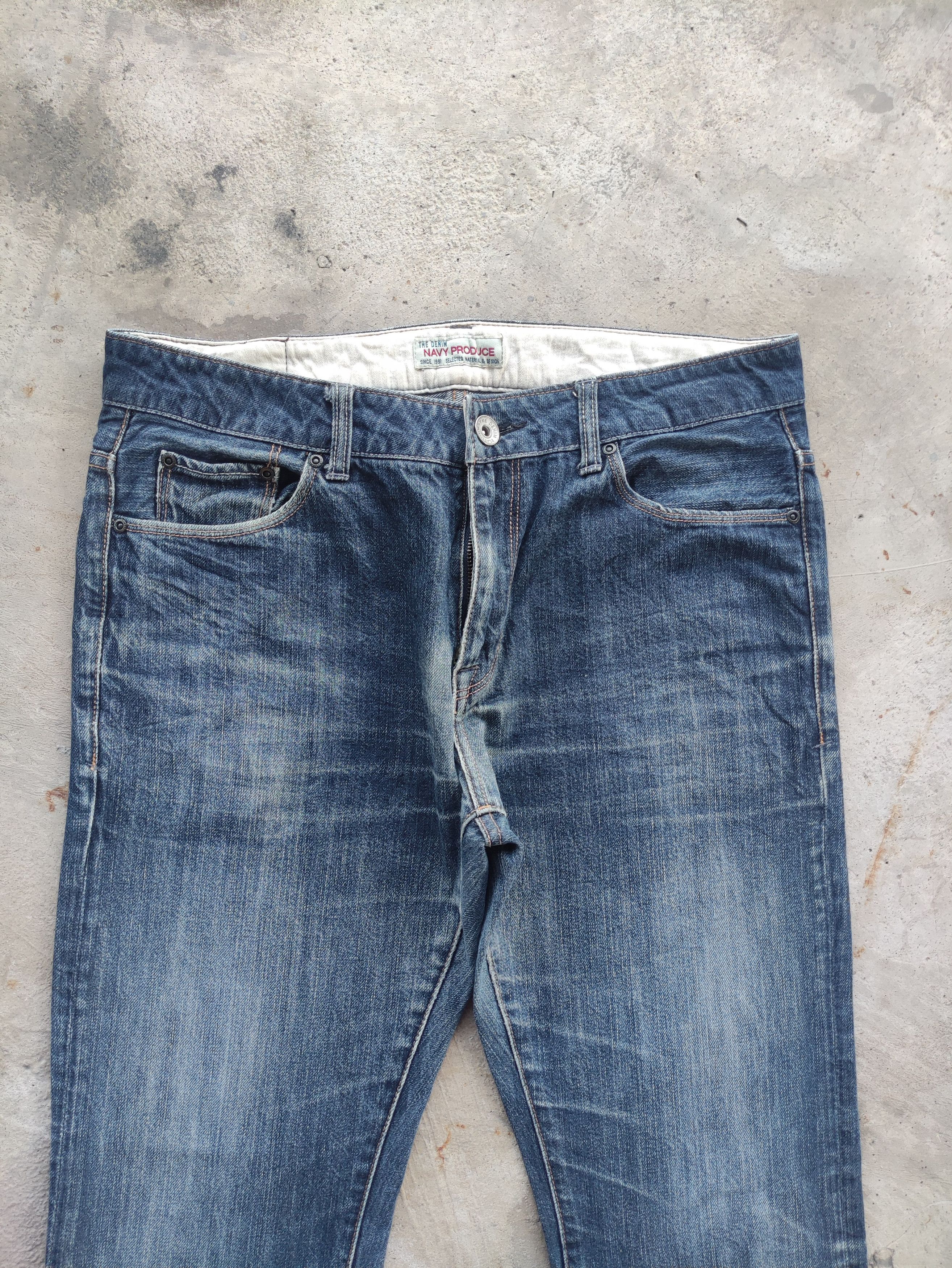 Old Navy Vintage Navy Jean Distressed Faded Denim Size US 34 / EU 50 - 3 Thumbnail