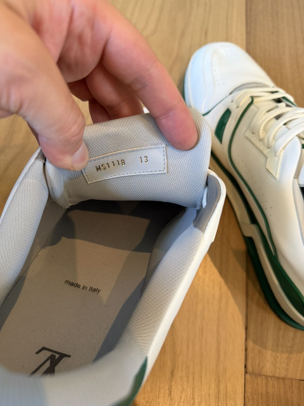 Louis Vuitton Louis Vuitton Trainer #54 Signature White Green Size US 13 / EU 46 - 6 Thumbnail