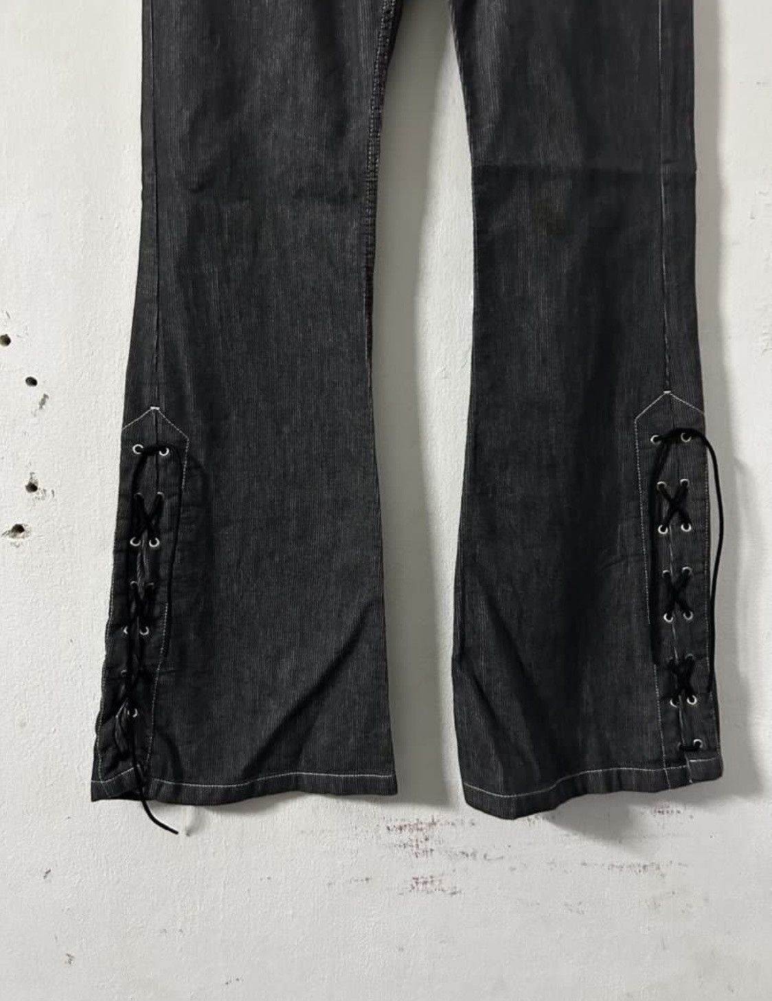 Tornado Mart Tornado Mart lace up flared jeans Size US 30 / EU 46 - 7 Thumbnail