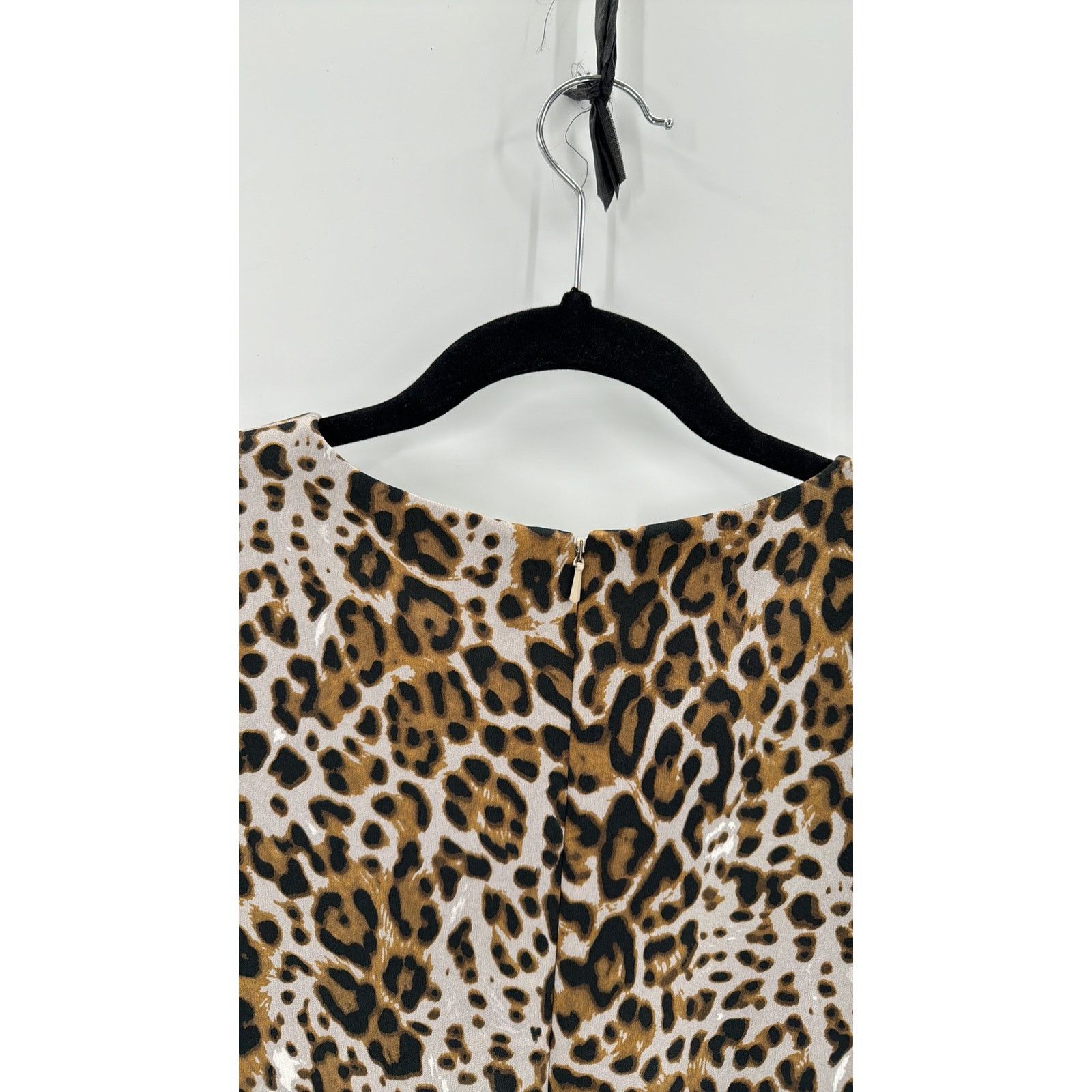 Banana Republic Banana Republic Dress Leopard Print Flutter Sleeve sz 10 Size L / US 10 / IT 46 - 7 Thumbnail