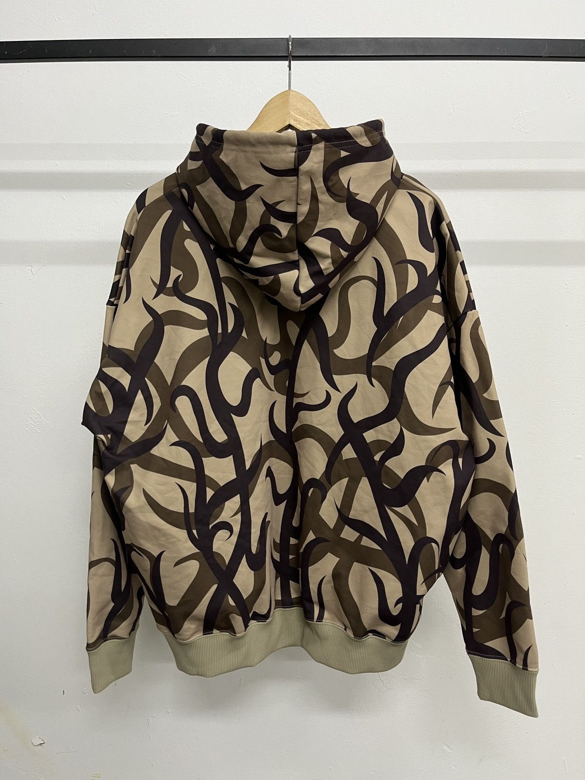 Vintage Wego Japan Insipred by Number Nine AW04 Tribal Camo Hoodie Size US L / EU 52-54 / 3 - 11 Thumbnail