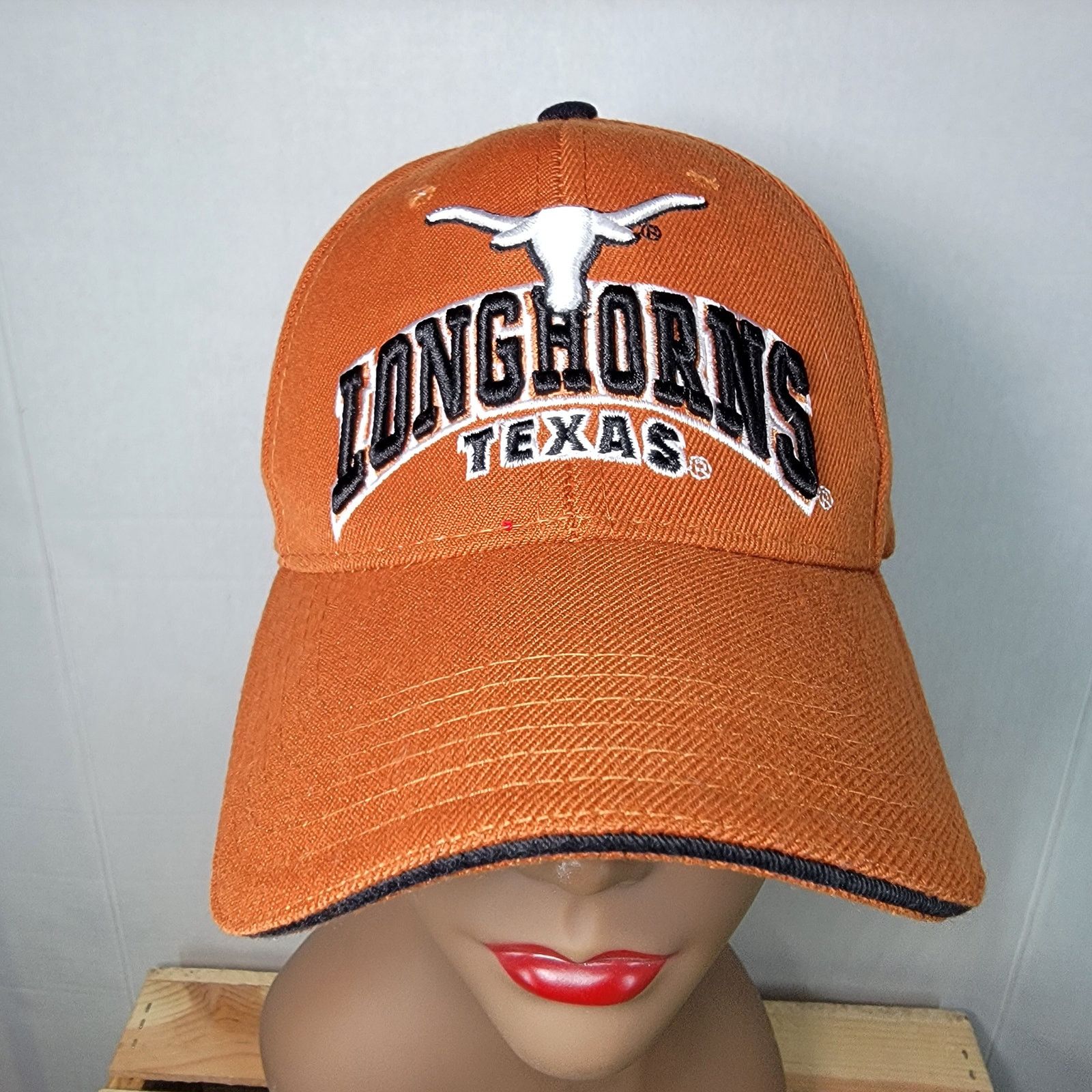 Colosseum Athletics Colosseum Texas Longhorns Adjustable Ball Cap 15% WOOL Size ONE SIZE - 1 Thumbnail