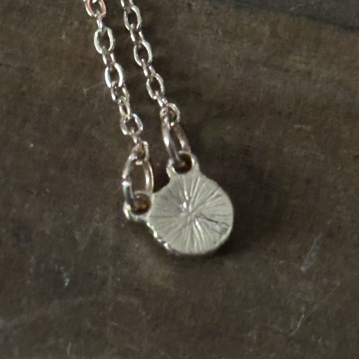 Other Dainty gold tone pave disc necklace Size ONE SIZE - 4 Thumbnail