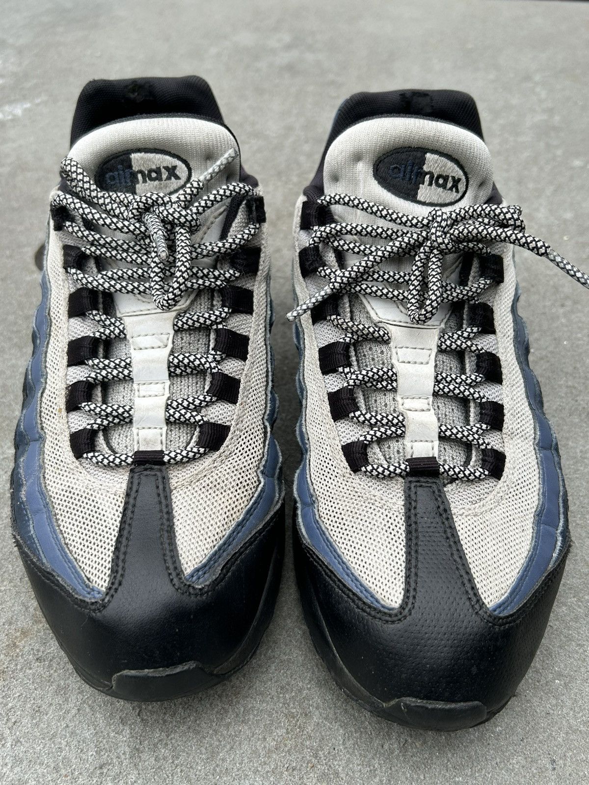 Nike 2017 nike air max 95 black navy obsidan Size US 9.5 / EU 42-43 - 7 Thumbnail