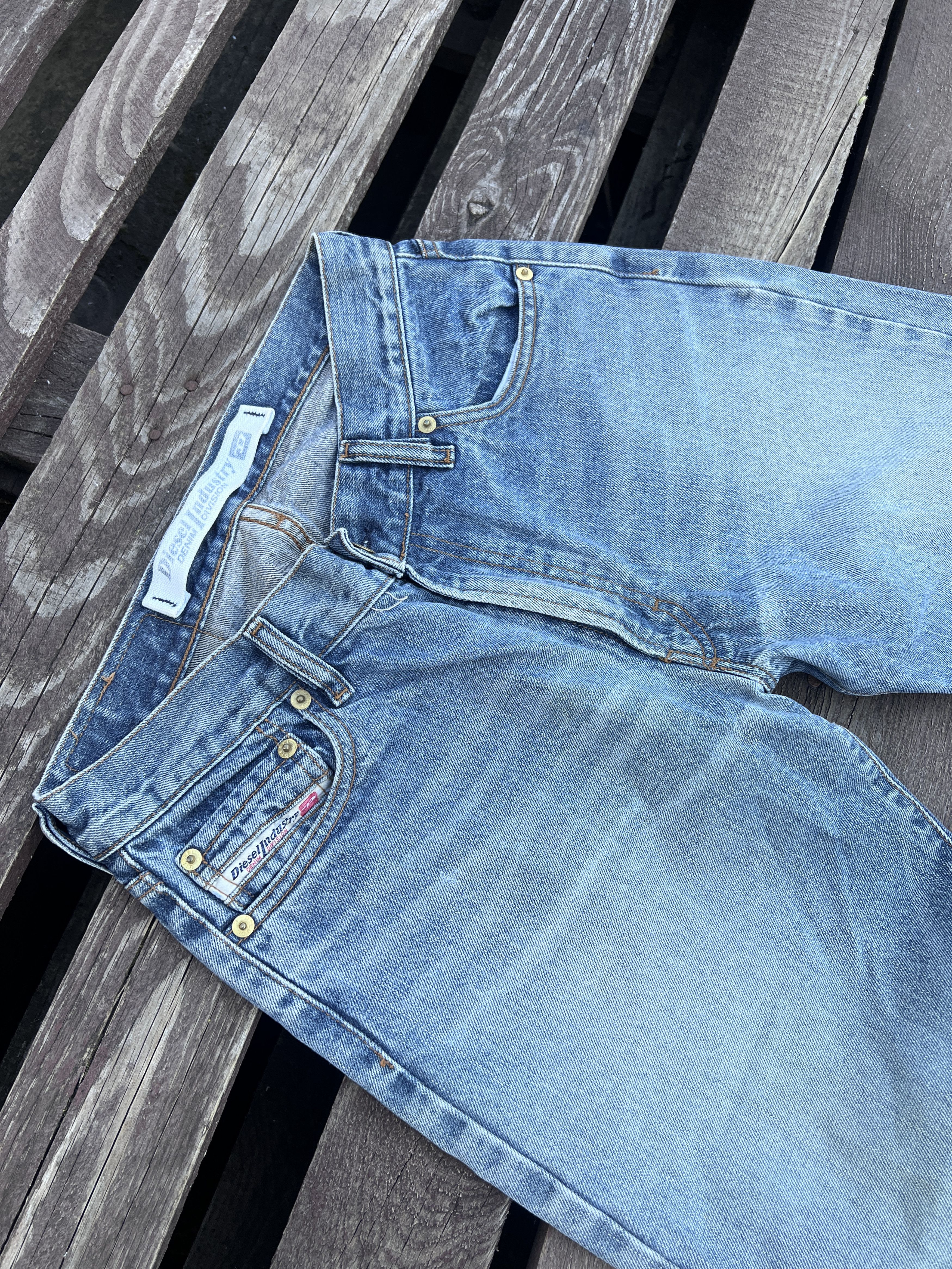 Diesel × Vintage Diesel Y2K Vintage Flare Denim Jeans Size 30 Size 30" / US 8 / IT 44 - 14 Thumbnail