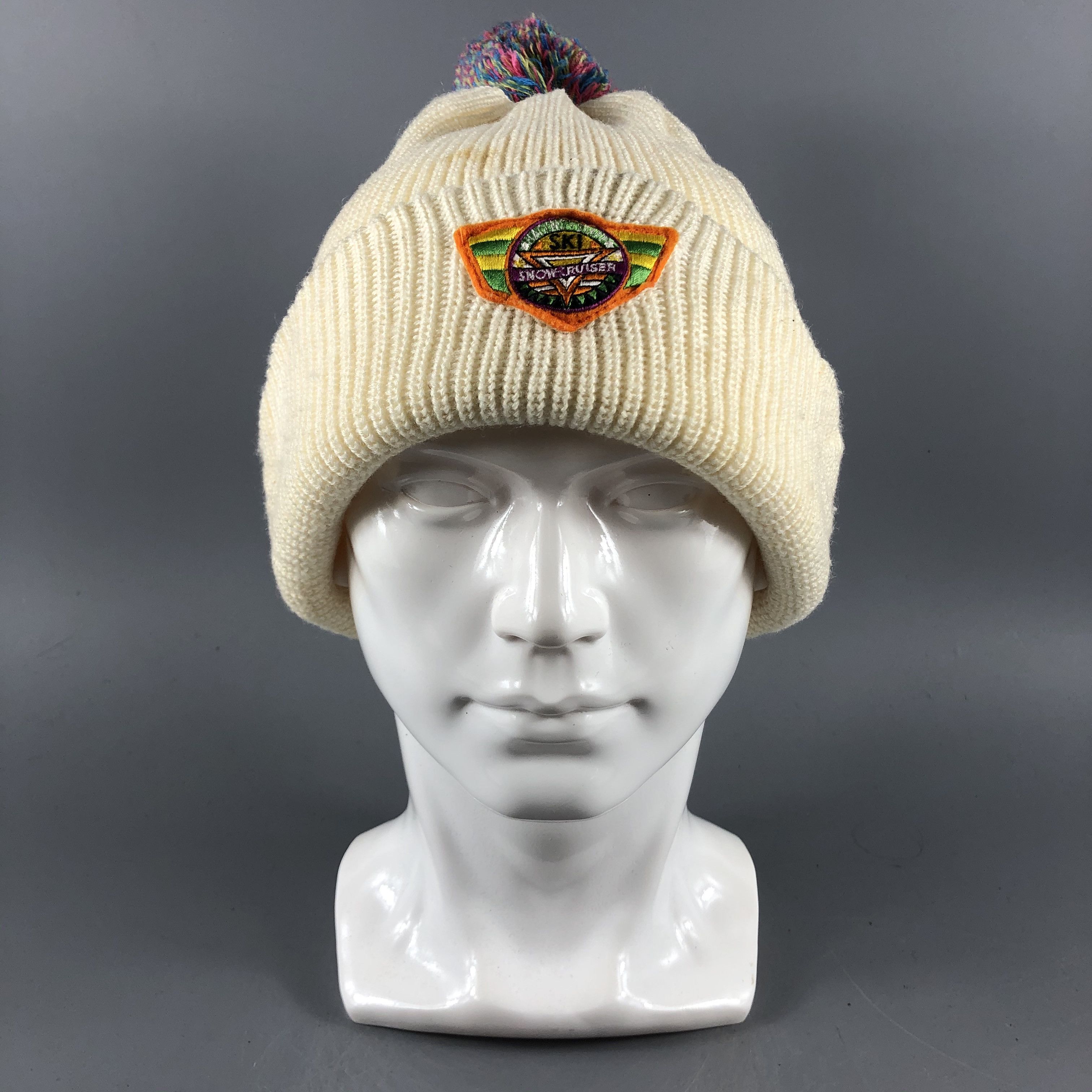 image of Vintage Snow Cruiser Hats Ski Beanie Bobble Snow Cap B561, Men's