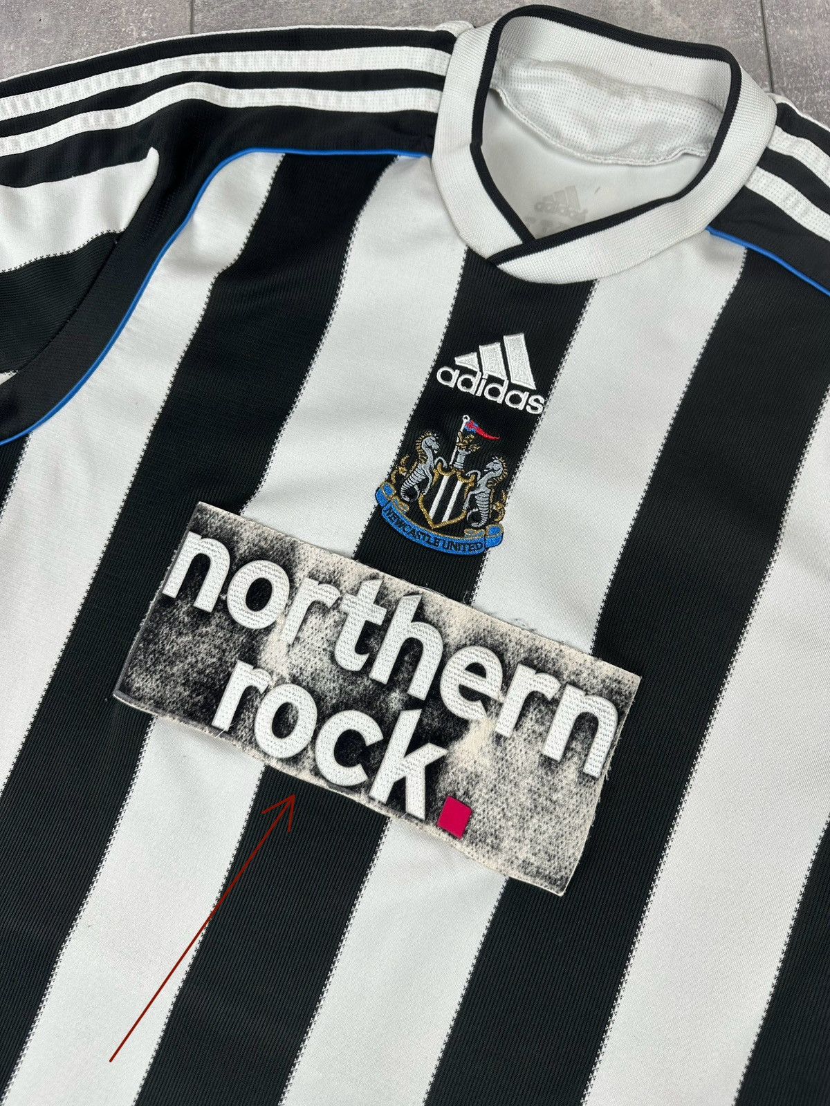 Adidas Adidas New Castle United 2009/10 Home Soccer Football Jersey Size US M / EU 48-50 / 2 - 2 Thumbnail
