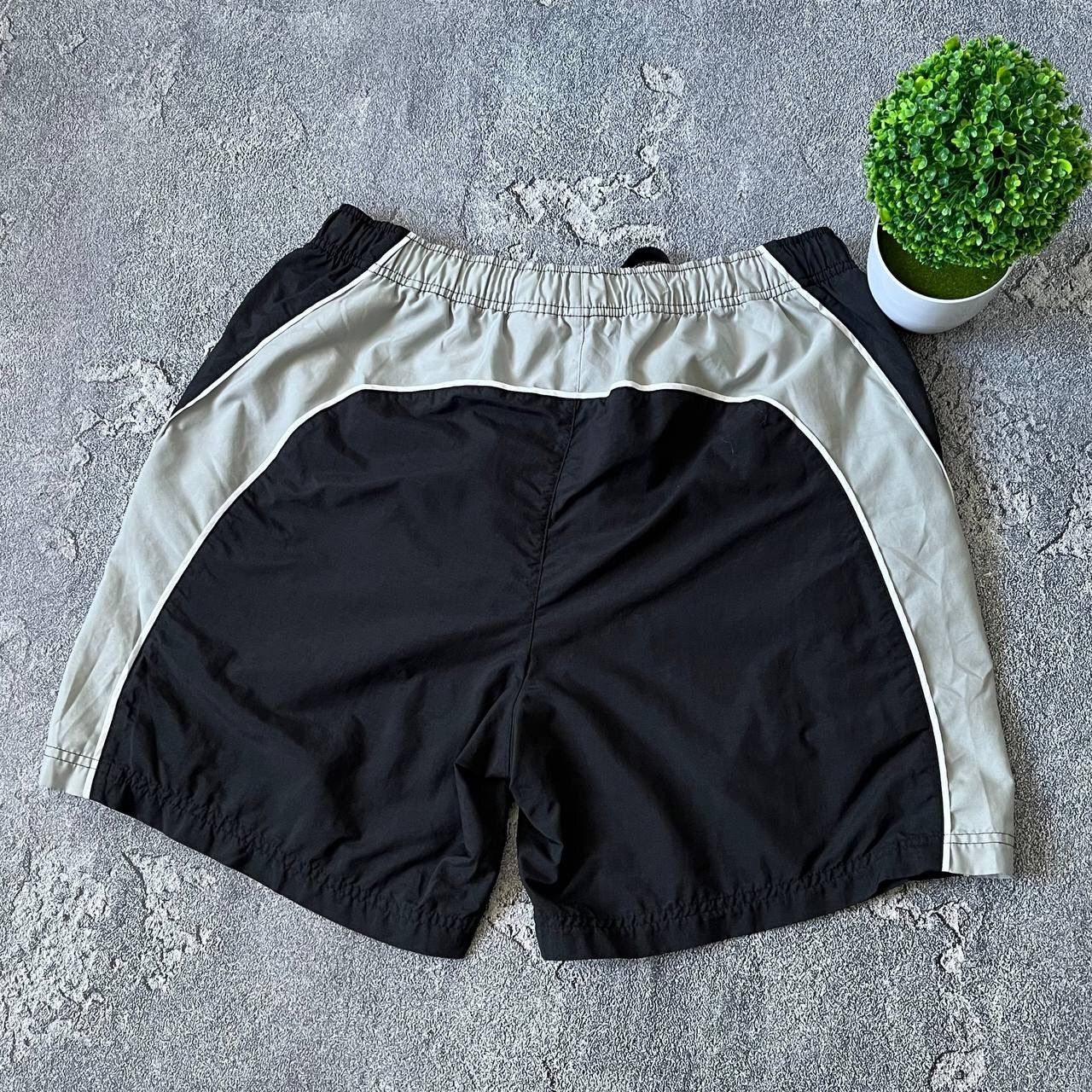 Nike Vintage Nike 90s Retro Drill Black Shorts Size XL Size US 35 - 2 Thumbnail