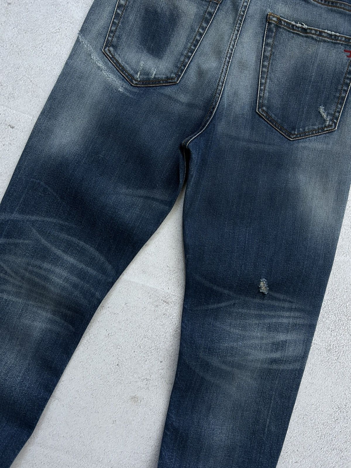 Diesel Diesel Premium destroyed denim man’s jeans Size US 29 - 15 Thumbnail