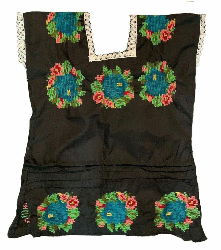Designer Used Black Hand Made Punta Cruze Embroidered Blouse M/L Size M / US 6-8 / IT 42-44 - 2 Thumbnail