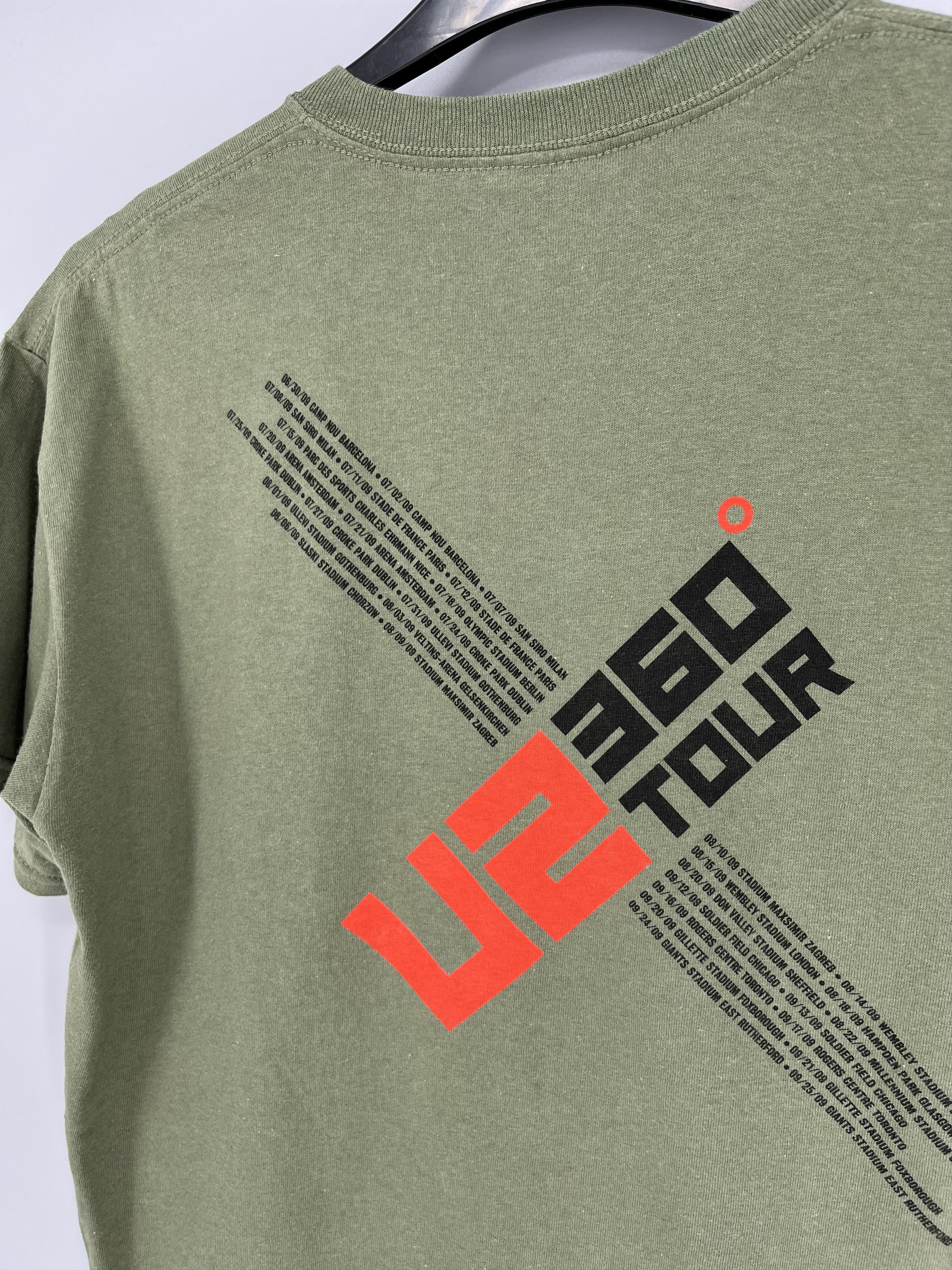 Band Tees Vintage Y2K U2 Rock Band USA tour 360 tee shirt Size US M / EU 48-50 / 2 - 12 Thumbnail