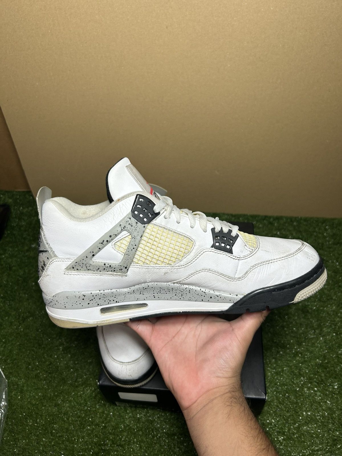 Jordan Brand Jordan 4 white cement 2016 Size US 11.5 / EU 44-45 - 4 Thumbnail