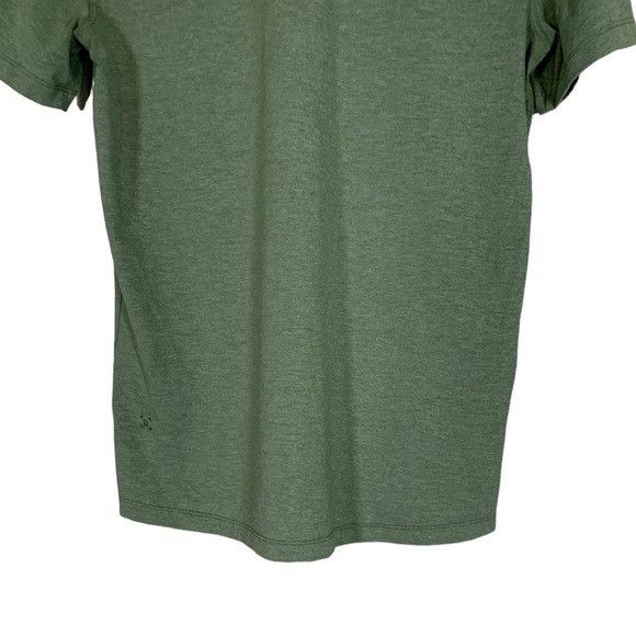 Lululemon Lululemon Evolution Polo Shirt Size Small Size US S / EU 44-46 / 1 - 6 Thumbnail
