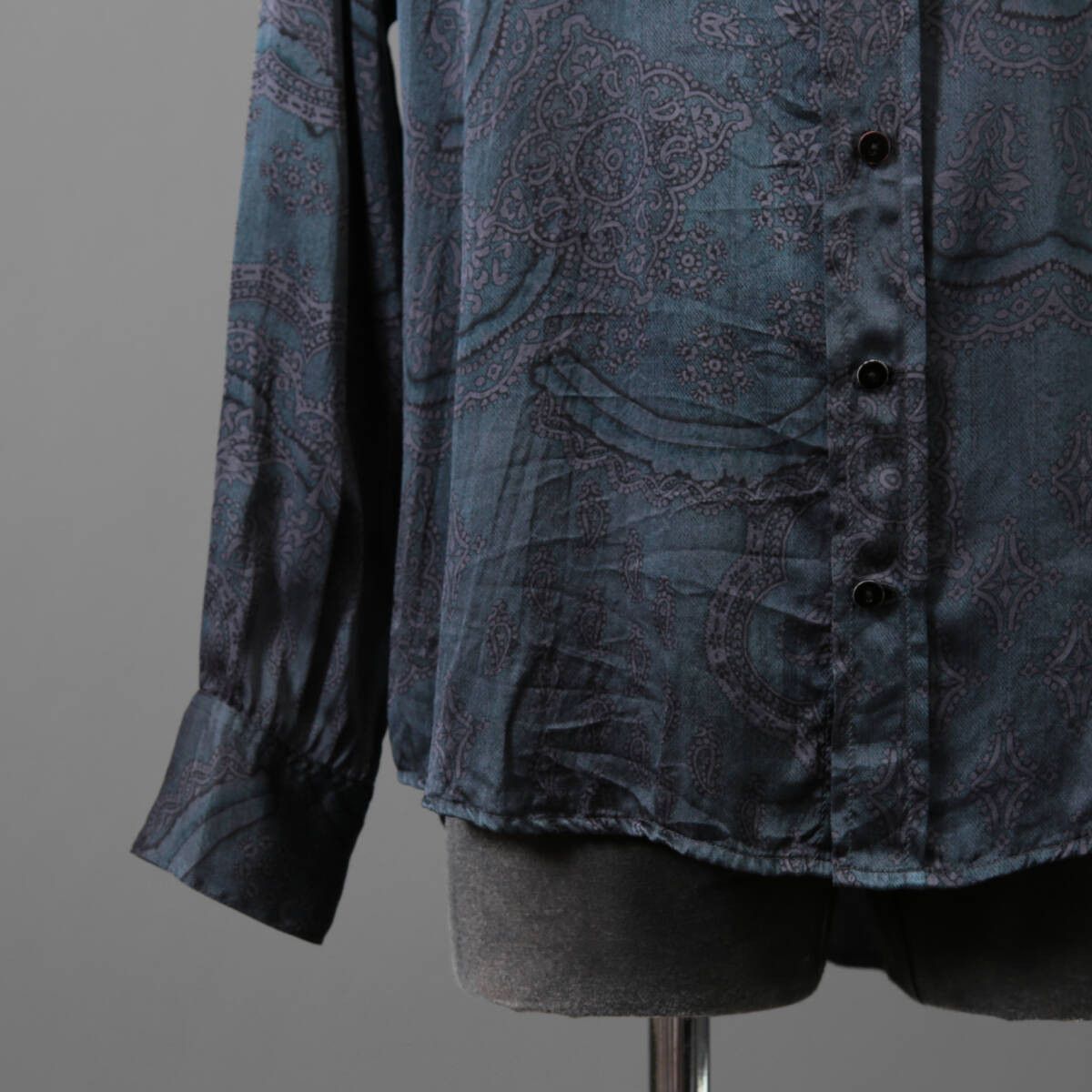 Geoffrey B. Small EV9S14special World Exclusive Silk Printed Shirt Size US S / EU 44-46 / 1 - 5 Thumbnail