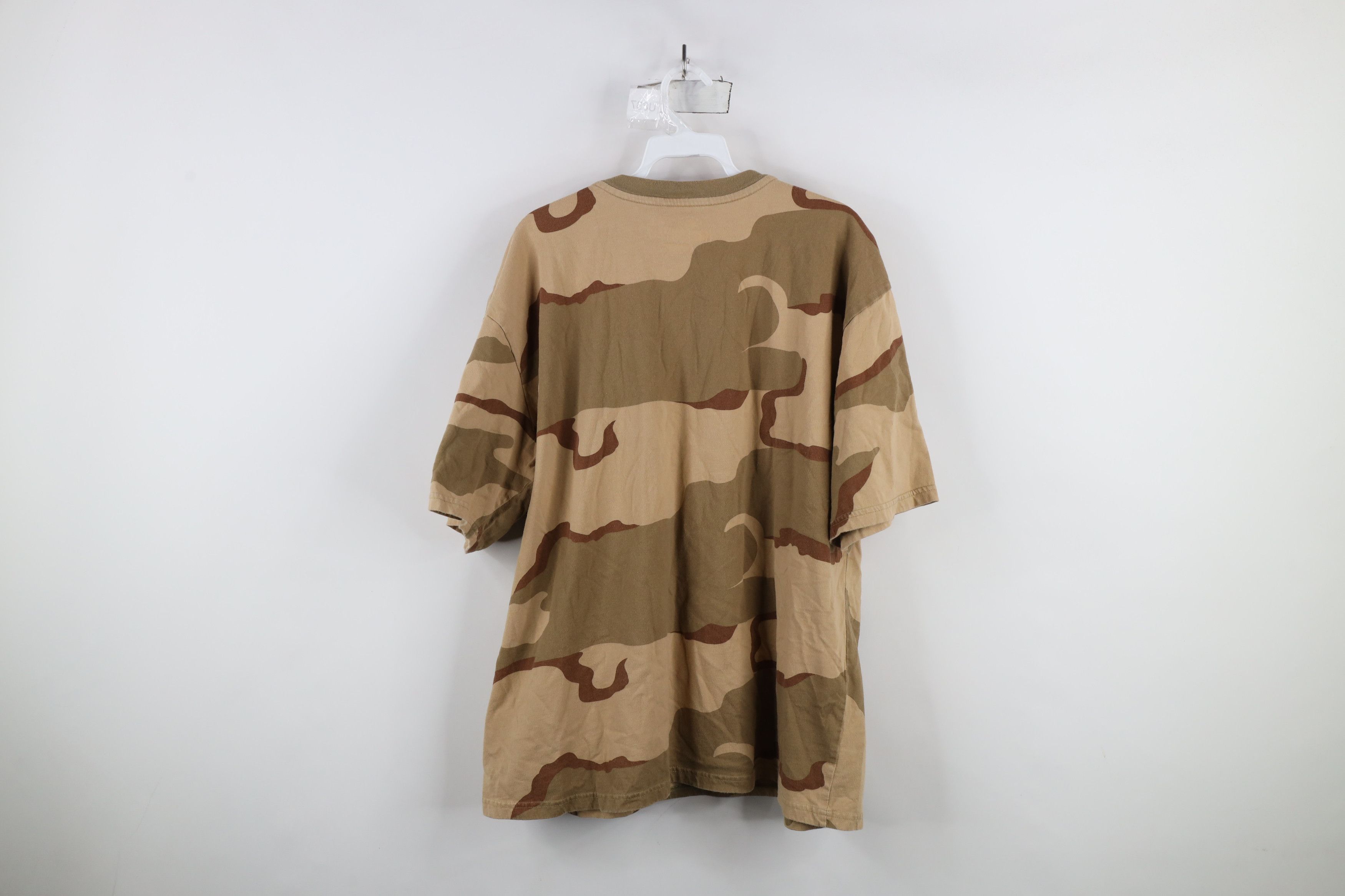 Vintage Vintage Y2K Streetwear Camouflage Short Sleeve T-Shirt Size US XXL / EU 58 / 5 - 8 Thumbnail
