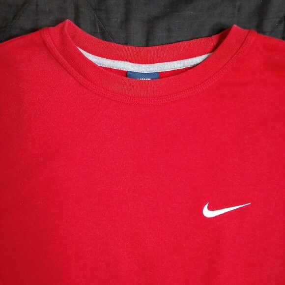Nike × Vintage Vintage Y2K Nike Small Swoosh Crewneck Sweatshirt Red Size US M / EU 48-50 / 2 - 1 Thumbnail