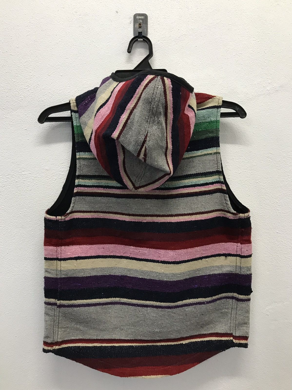 Japanese Brand × Vintage Vintage Mucho Bueno Made In Japan Sleeveless Jacket Hoodie Size US S / EU 44-46 / 1 - 2 Thumbnail