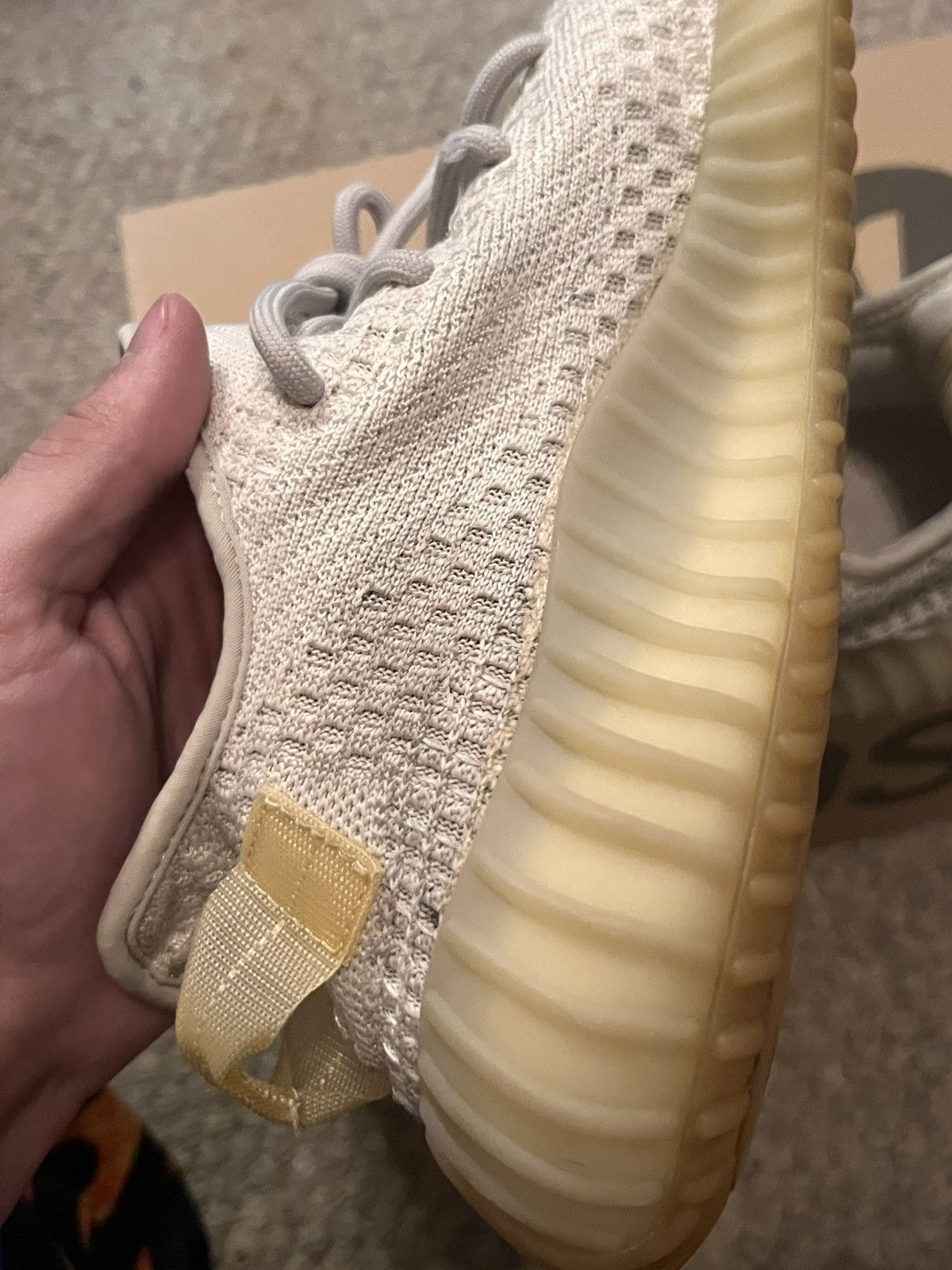 Adidas Yeezy boost 350 V2 Light Size US 9.5 / EU 42-43 - 4 Thumbnail