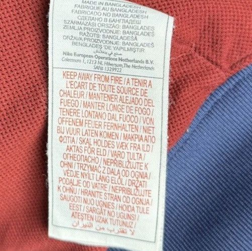 Nike Vintage Nike Portugal Football Jacket Soccer Track Top Size US M / EU 48-50 / 2 - 9 Thumbnail