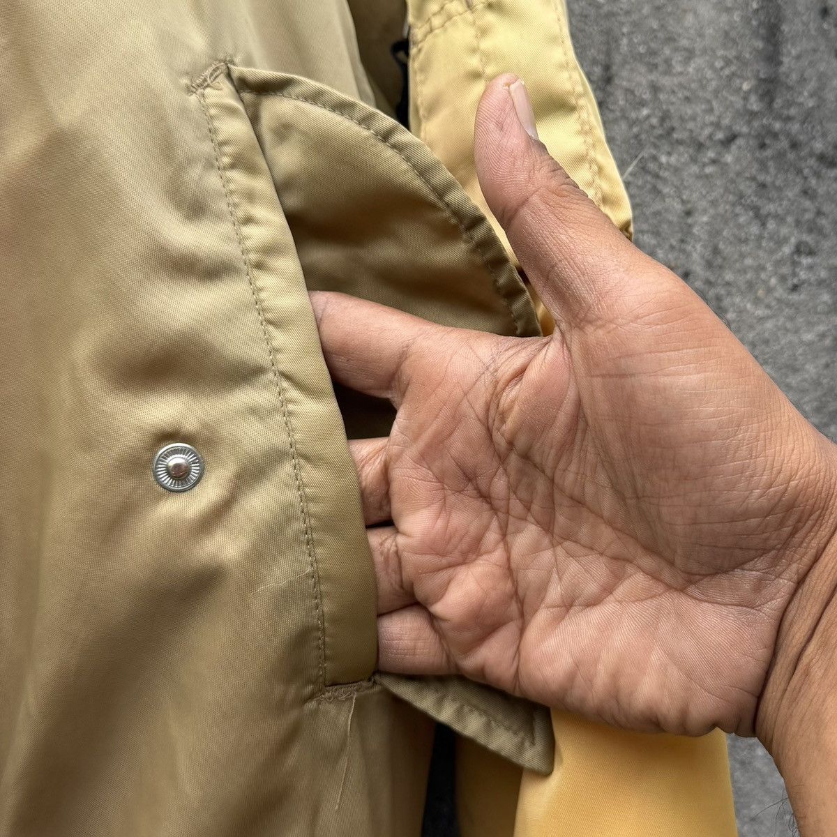 Vintage Vintage Sun Faded Ma-1 Bomber Jacket By Reliable Size US M / EU 48-50 / 2 - 11 Thumbnail
