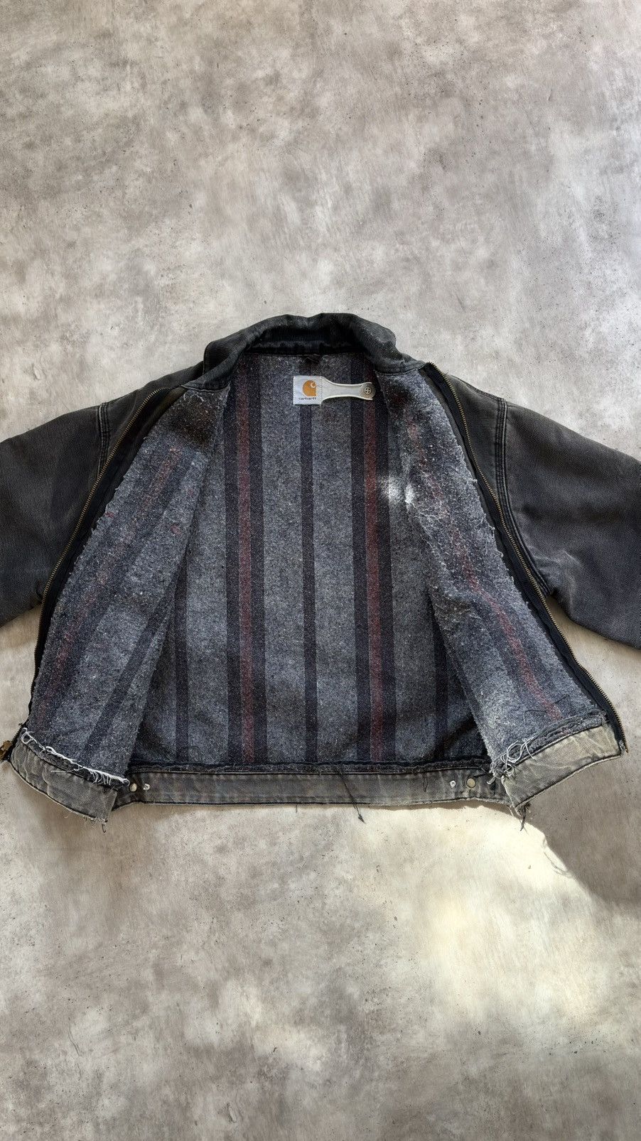 Carhartt Carhartt Detroit 90s Big Logo RARE faded n’ distressed Size US M / EU 48-50 / 2 - 11 Thumbnail