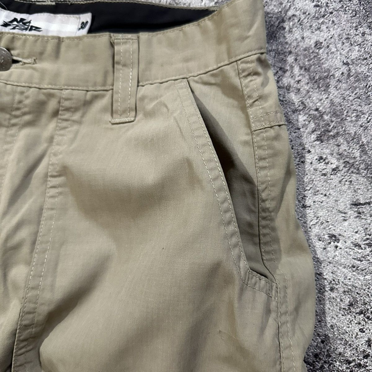 No Fear Vintage Y2K No Fear Nylon Multi Pocket Shortpants Size US 30 / EU 46 - 3 Thumbnail