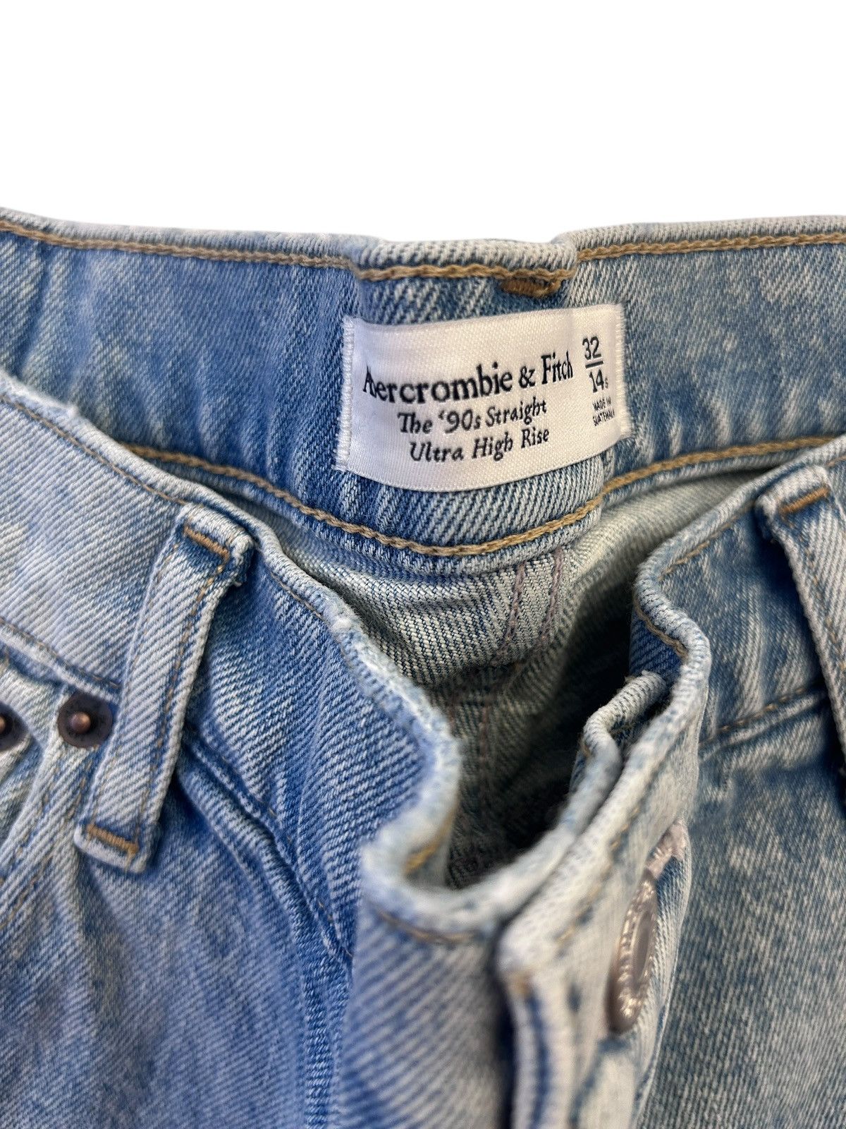 Abercrombie & Fitch Abercrombie & Fitch Ultra High Rise Straight Jean 32 Short Size 36" / US 14 / IT 50 - 5 Thumbnail