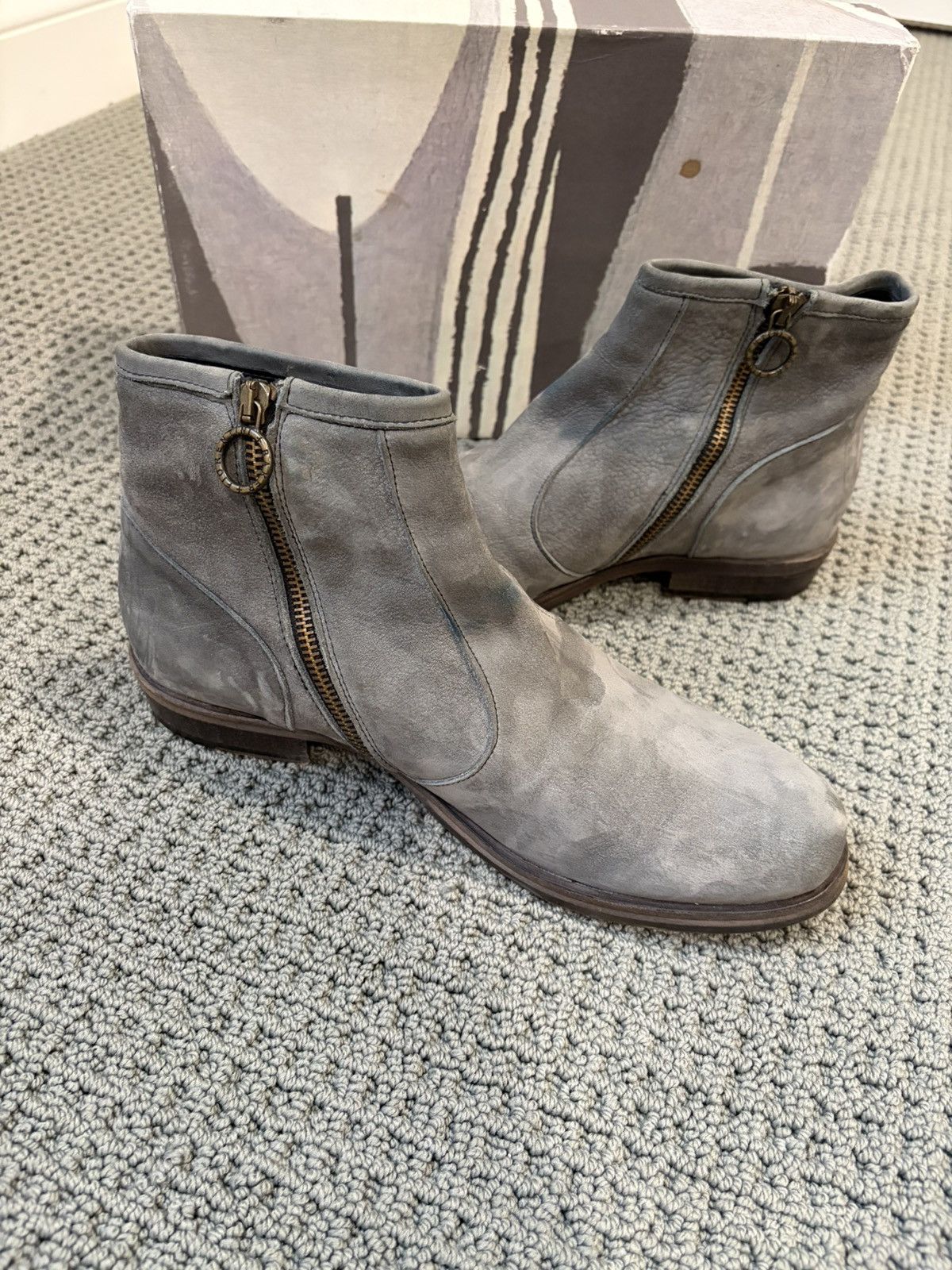 Fiorentini + Baker Classic gray suede ankle boots made in Italy like brand new Size US 9.5 / EU 42-43 - 3 Thumbnail