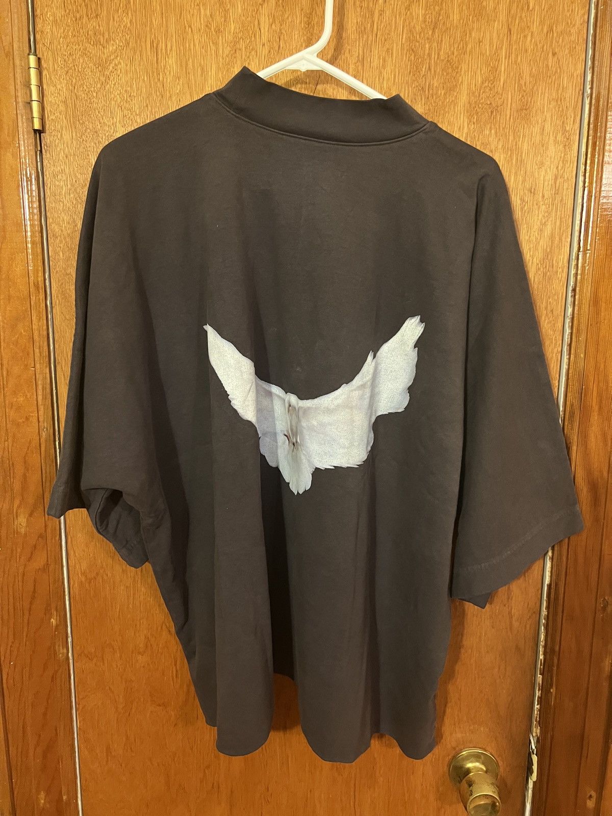 Balenciaga × Yeezy Yeezy Dove Balenciaga Shirt Size US L / EU 52-54 / 3 - 2 Thumbnail