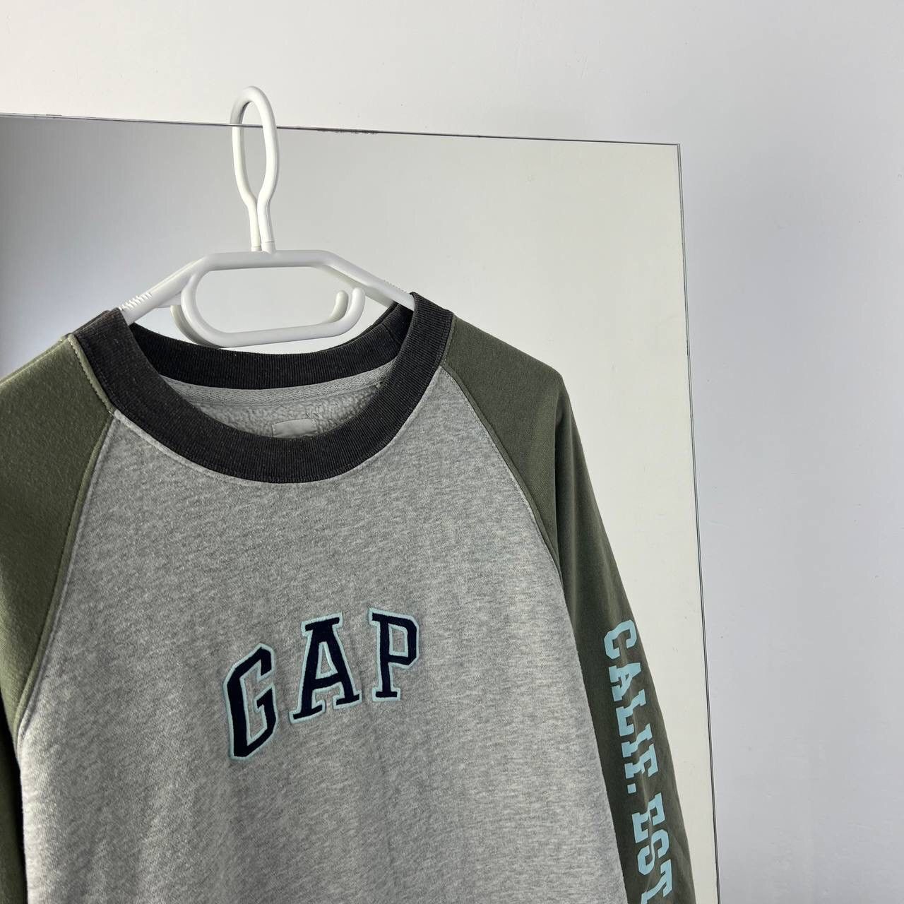 Gap Gap Vintage Sweatshirt Y2K Style Oversized BaggyBig Logo Size US S / EU 44-46 / 1 - 2 Thumbnail