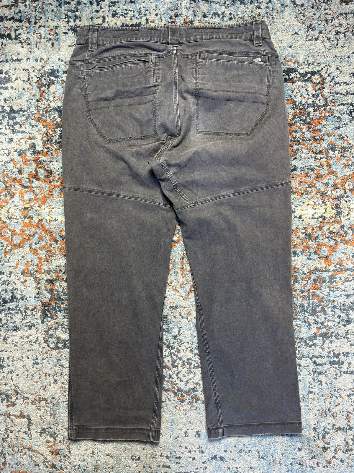 The North Face × Vintage Vintage 00s The North Face worker style sun faded pants Size US 38 / EU 54 - 2 Thumbnail