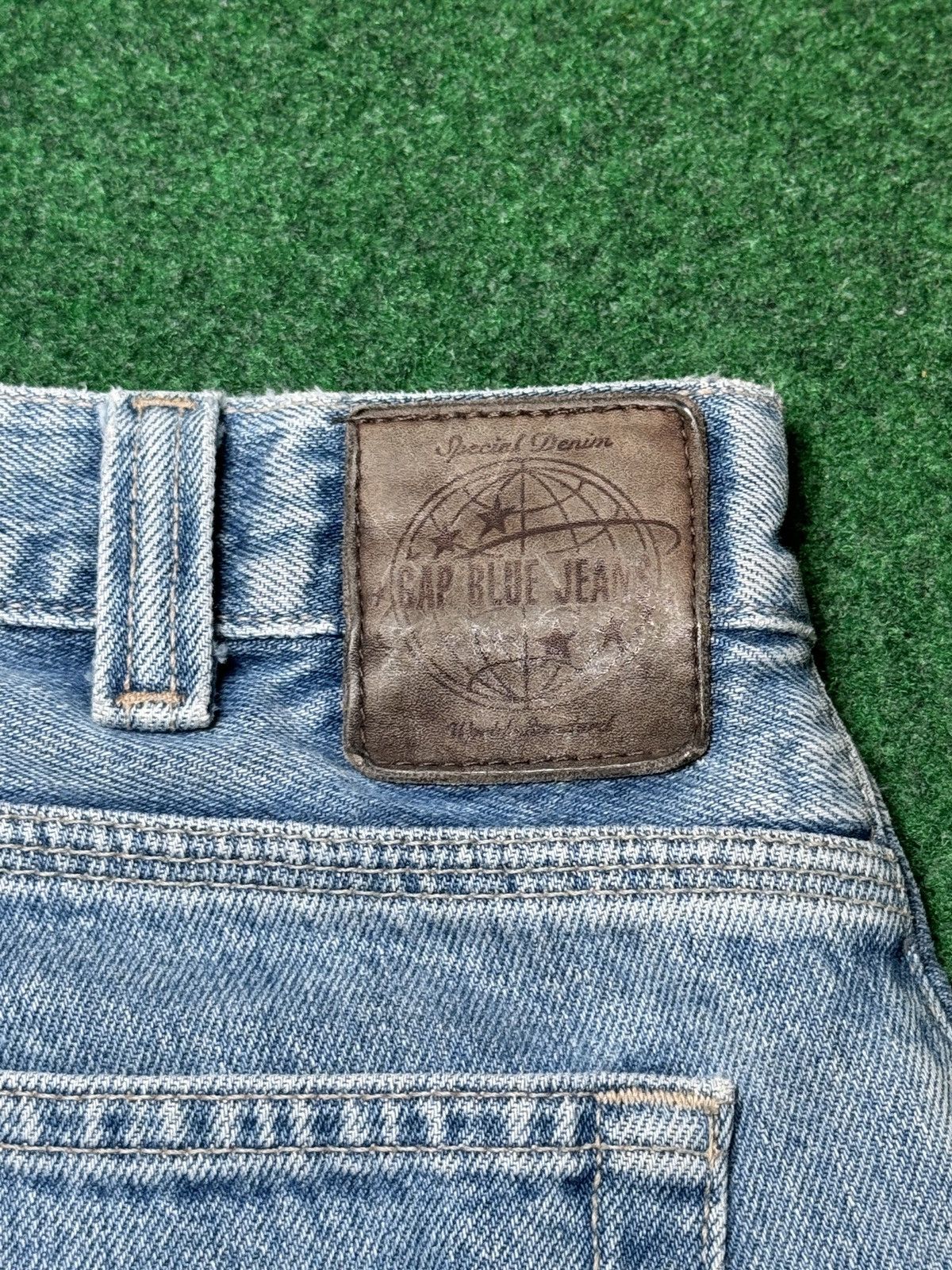 Gap × Vintage Vtg 90s Gap Baggy Light Wash Loose Wide Leg Hip Hop Jeans Size US 34 / EU 50 - 3 Thumbnail