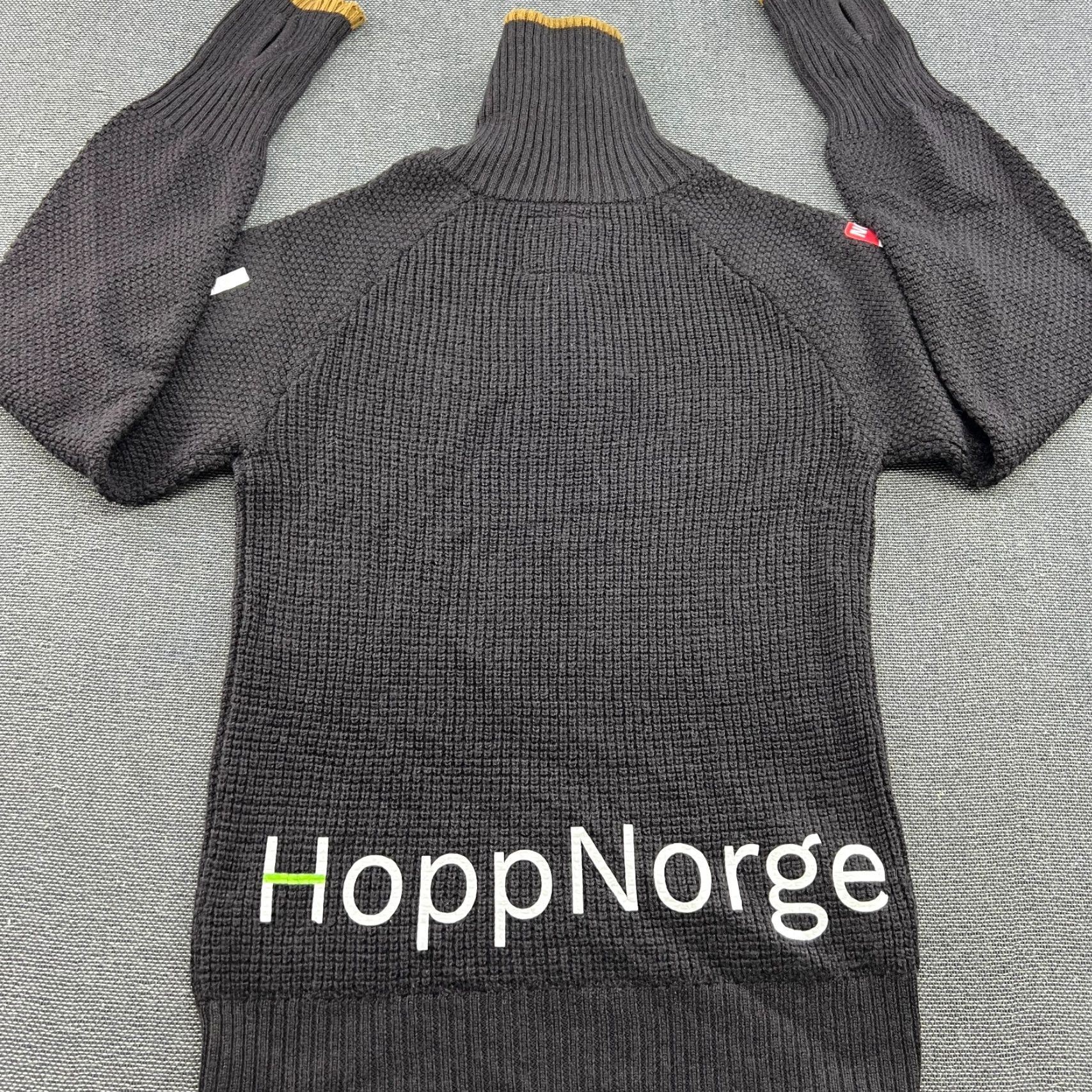 Vintage VIKAFJELL Ski Team Norway Sweater Mens S Wool Knitted 1/4 Zip Winter Sports Size US S / EU 44-46 / 1 - 2 Thumbnail