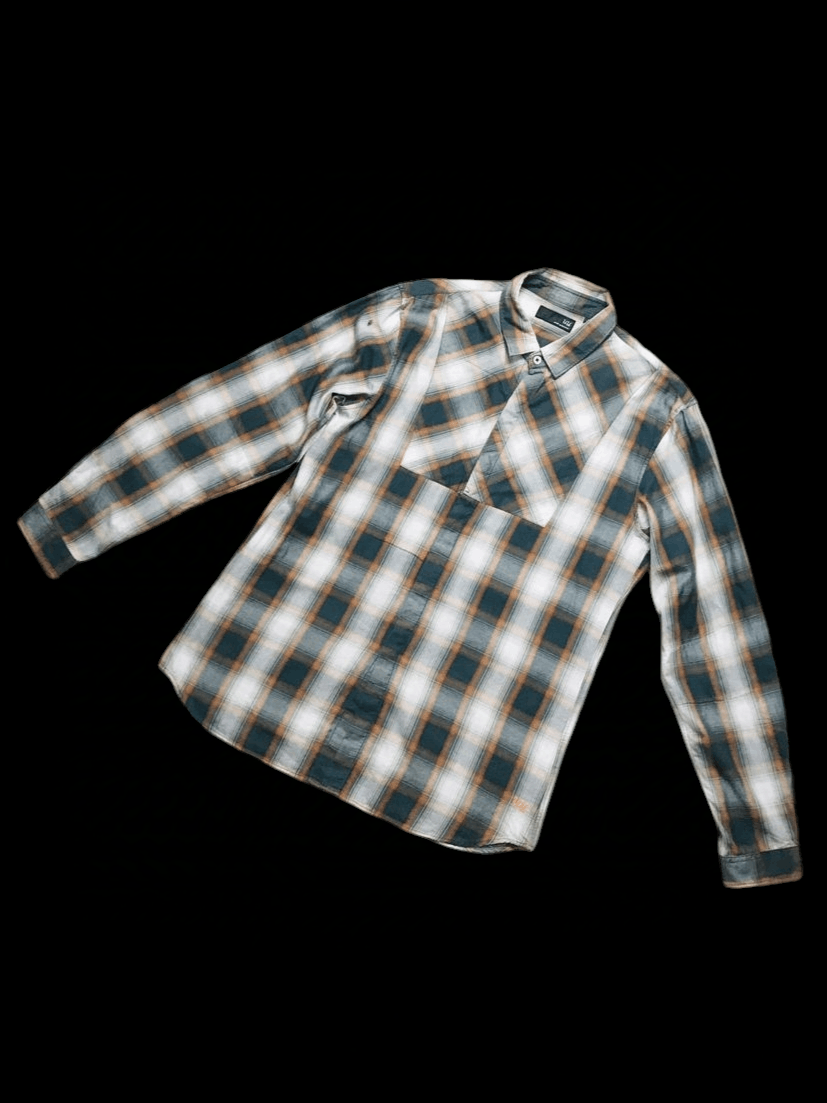 Japanese Brand × Undercover × Uniqlo Undercover x Uniqlo Shadows Plaid Flannel Button Up Size US M / EU 48-50 / 2 - 1 Thumbnail
