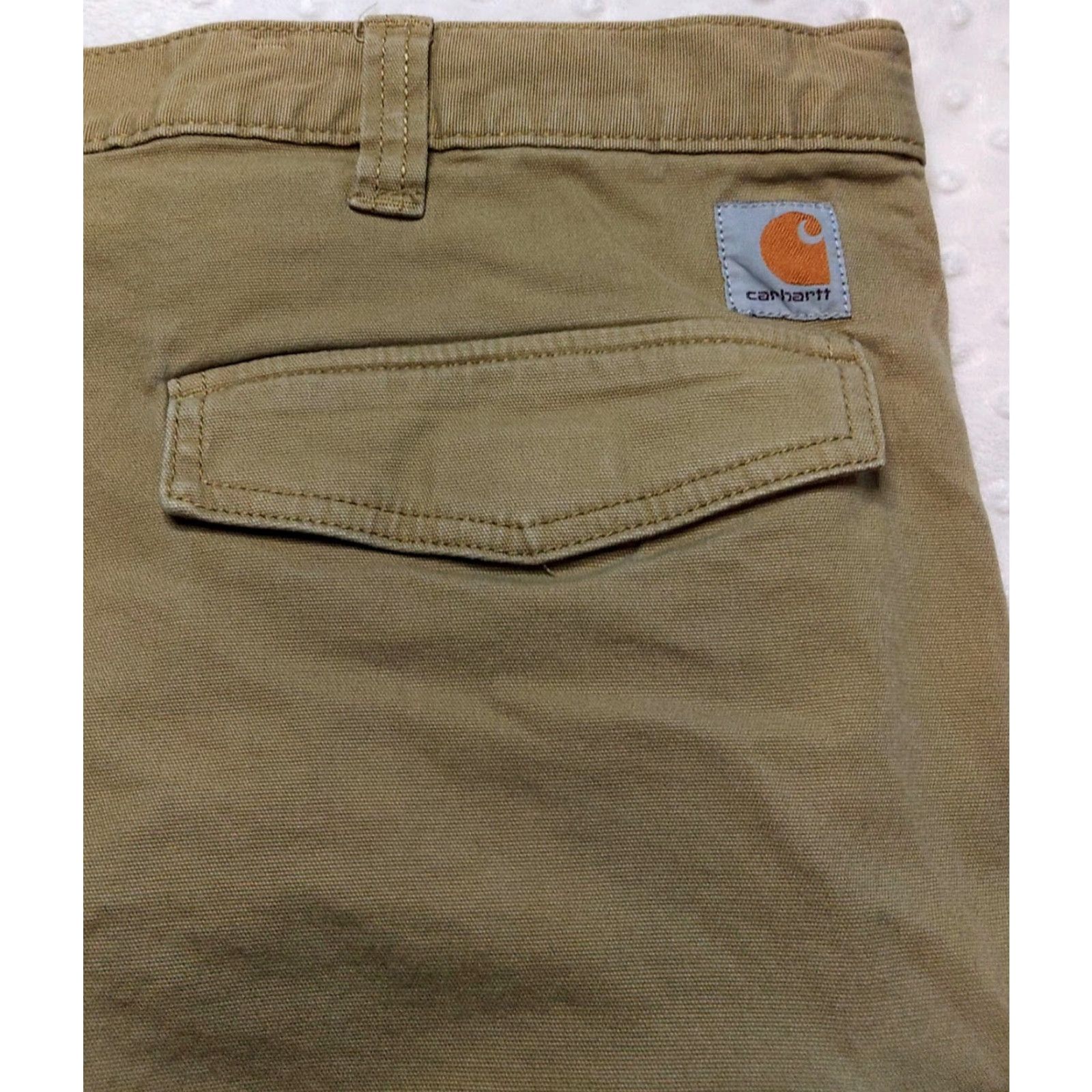 Carhartt Carhartt Shorts Mens 46 Khaki Relaxed Fit Canvas Work Utility Cargo Shorts Beige Cotton Canvas Cargo Pocket Zipper Button Casual Workwear Mens 46 Size US 30 / EU 46 - 6 Thumbnail