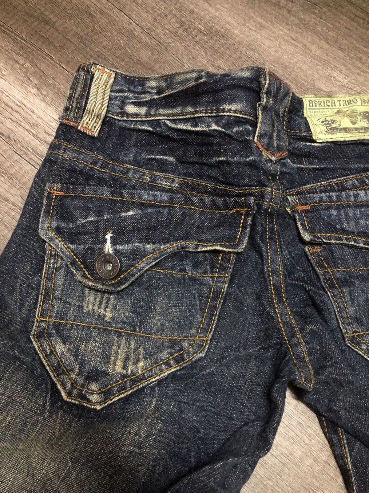 Japanese Brand VINTAGE AFRICA TARO DENIM FLARED JEANS Size 28" / US 6 / IT 42 - 3 Thumbnail
