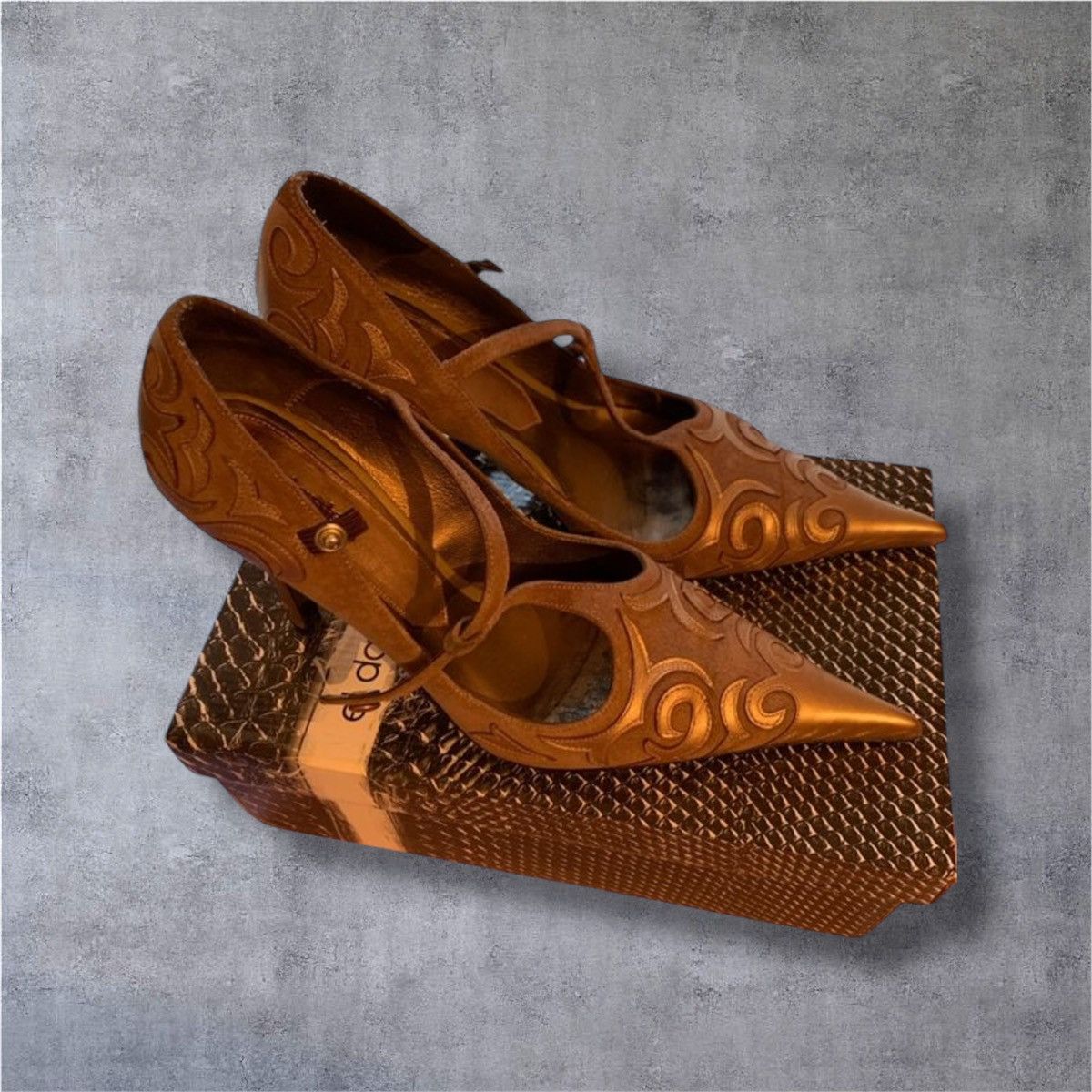 El Dantes camel stilletos 40